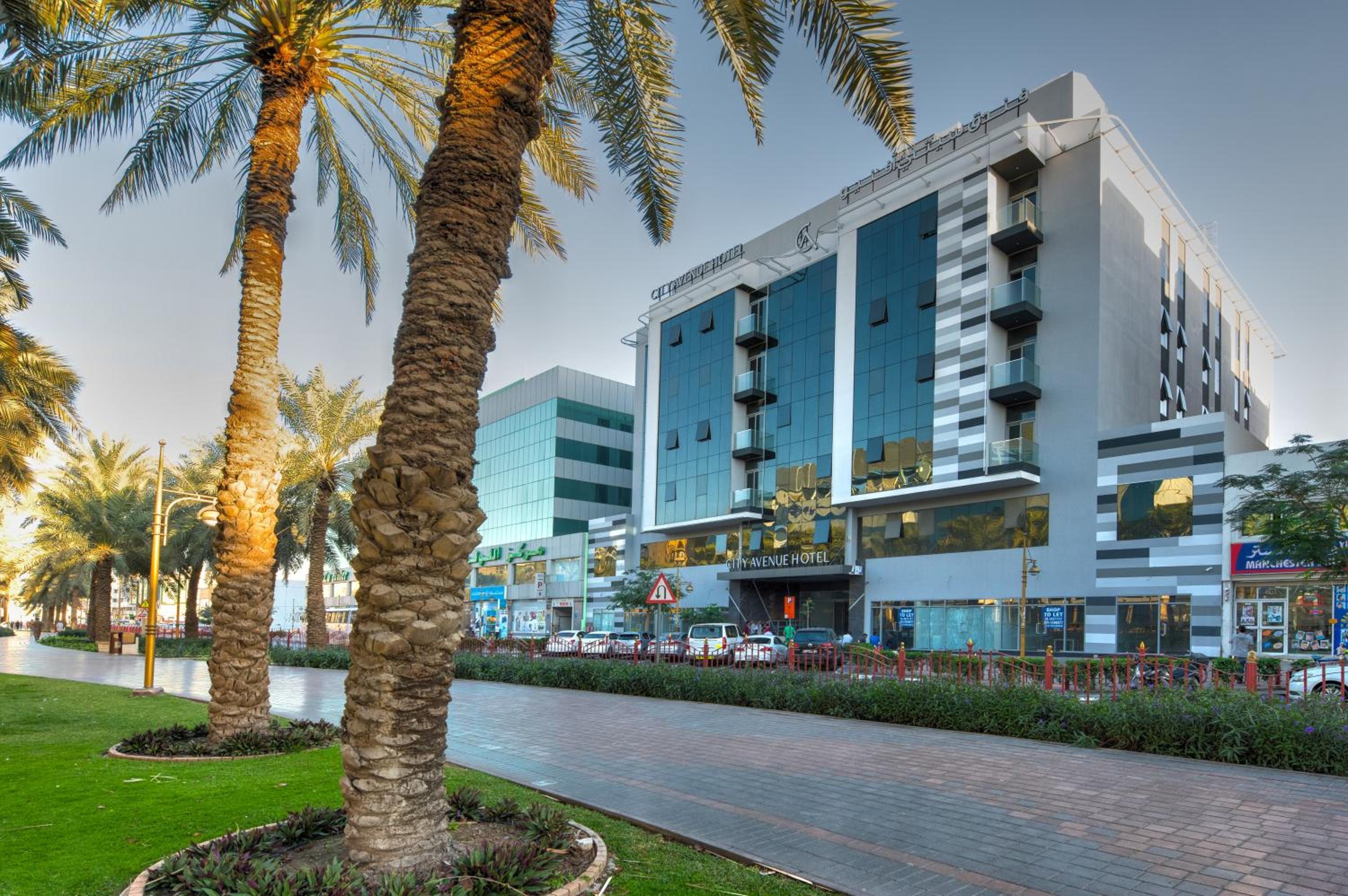 Foto de City Avenue Hotel
