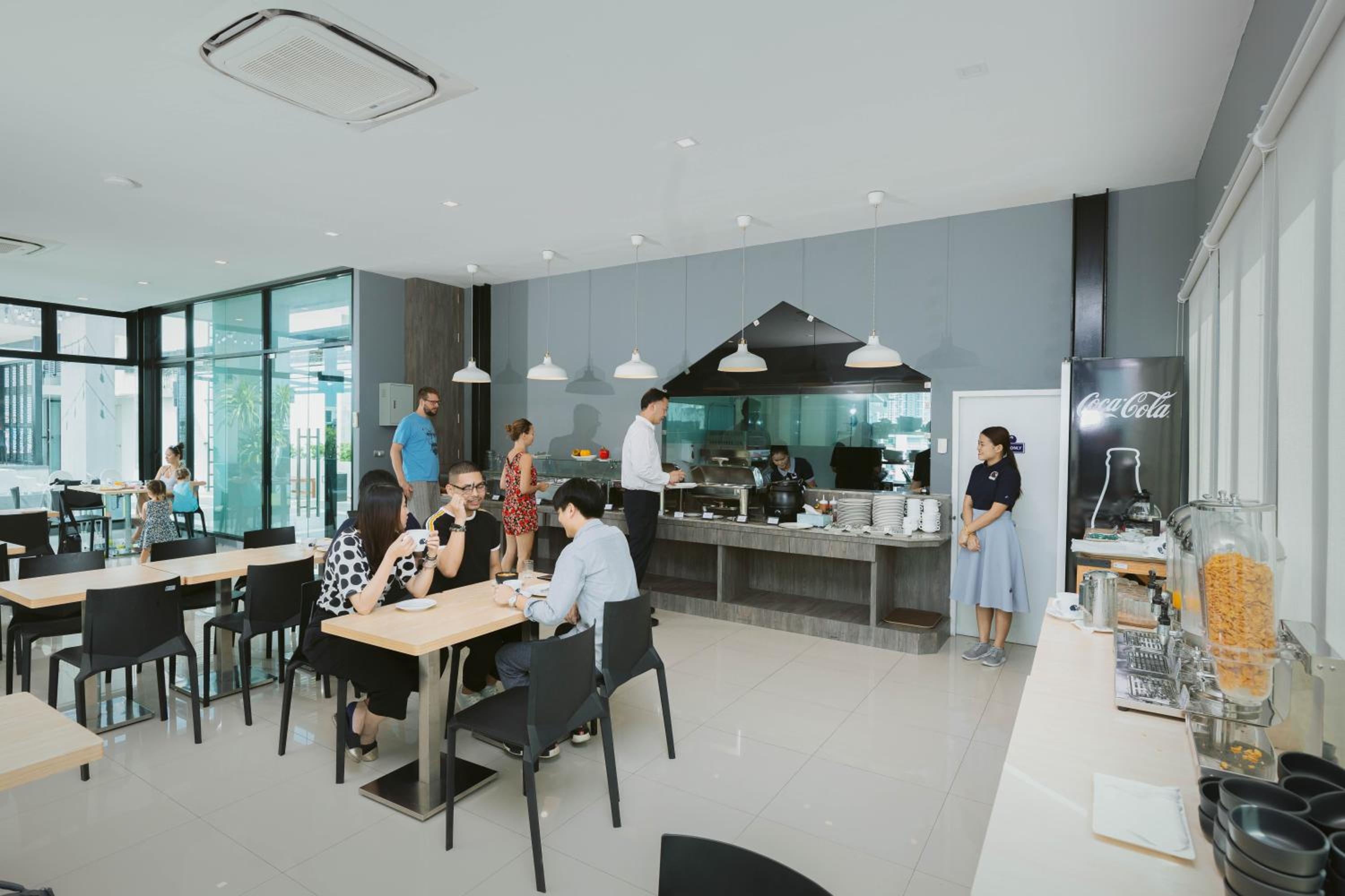 Foto de Kokotel Bangkok Sukhumvit 50