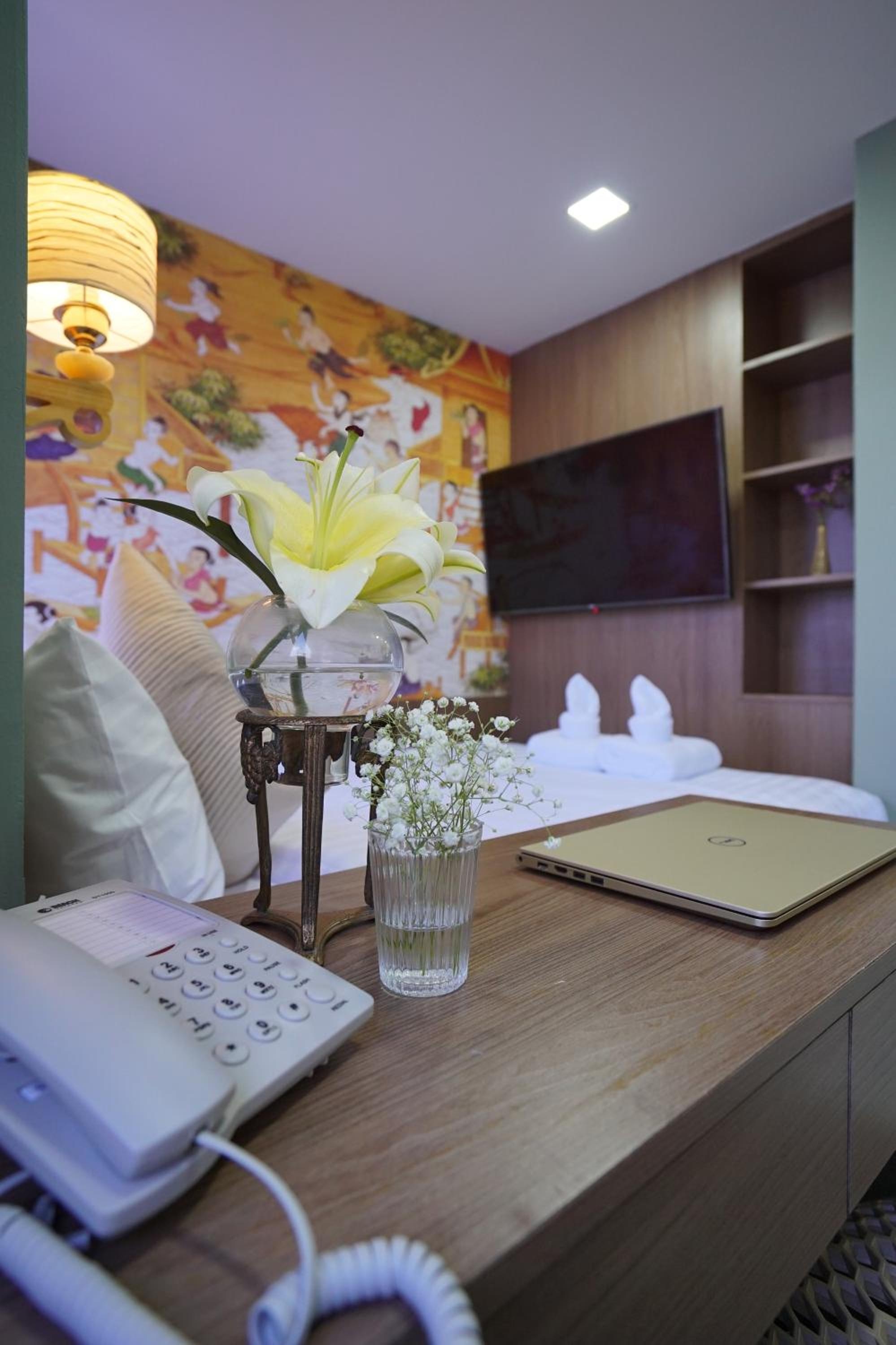 Foto de The Qube fifty Hotel