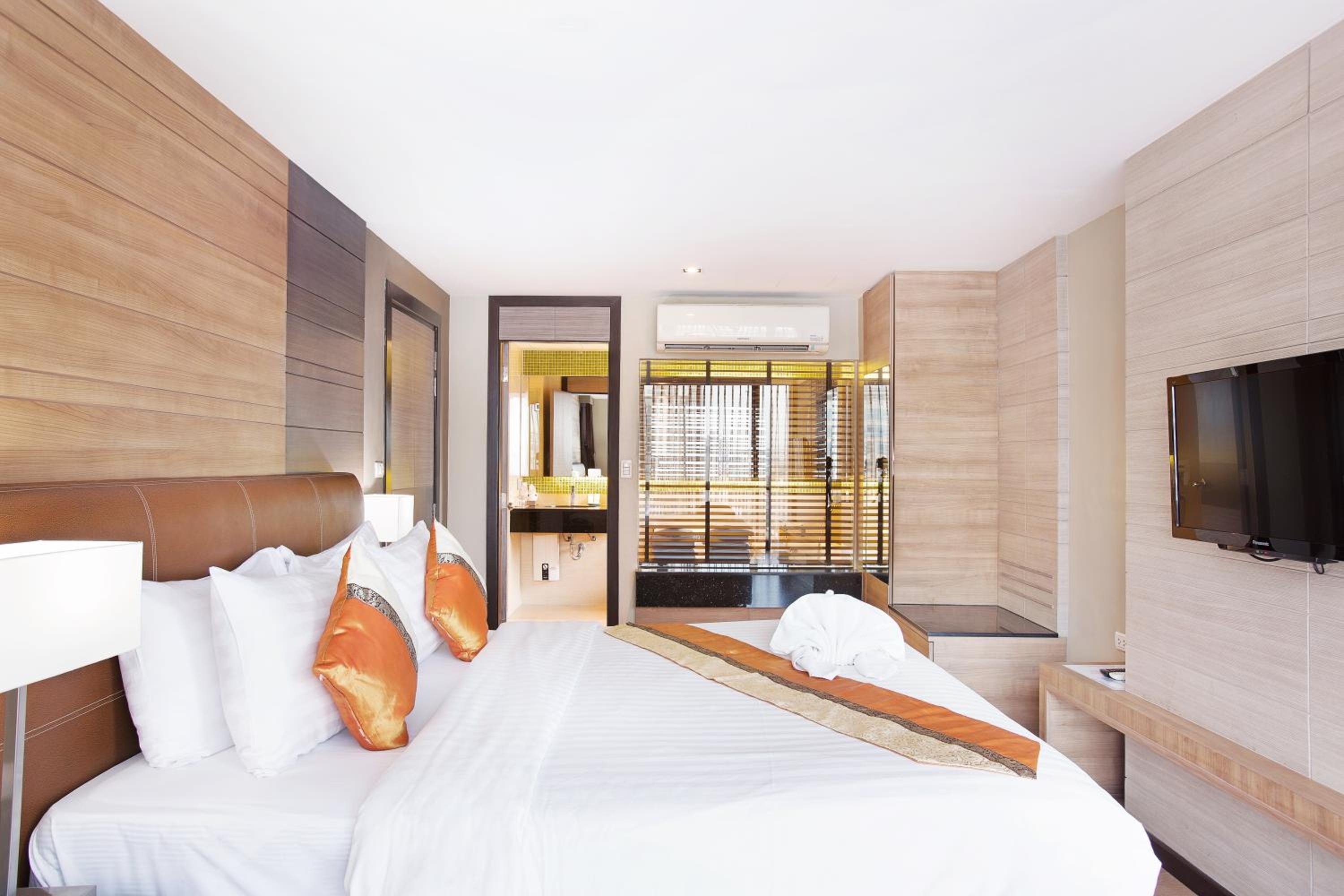 Foto de Mida Hotel Ngamwongwan - SHA Plus
