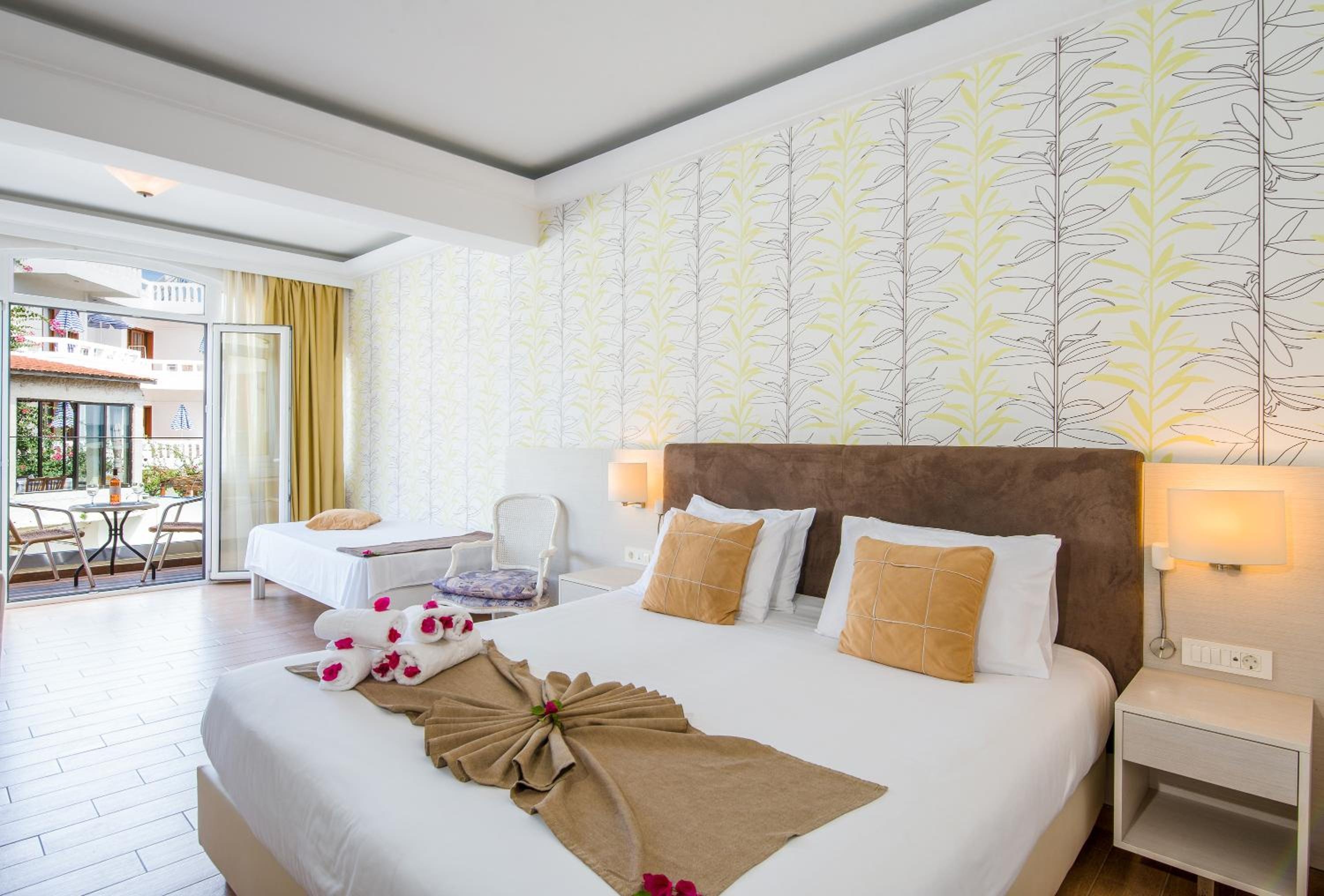 Foto de Kalyves Beach Hotel