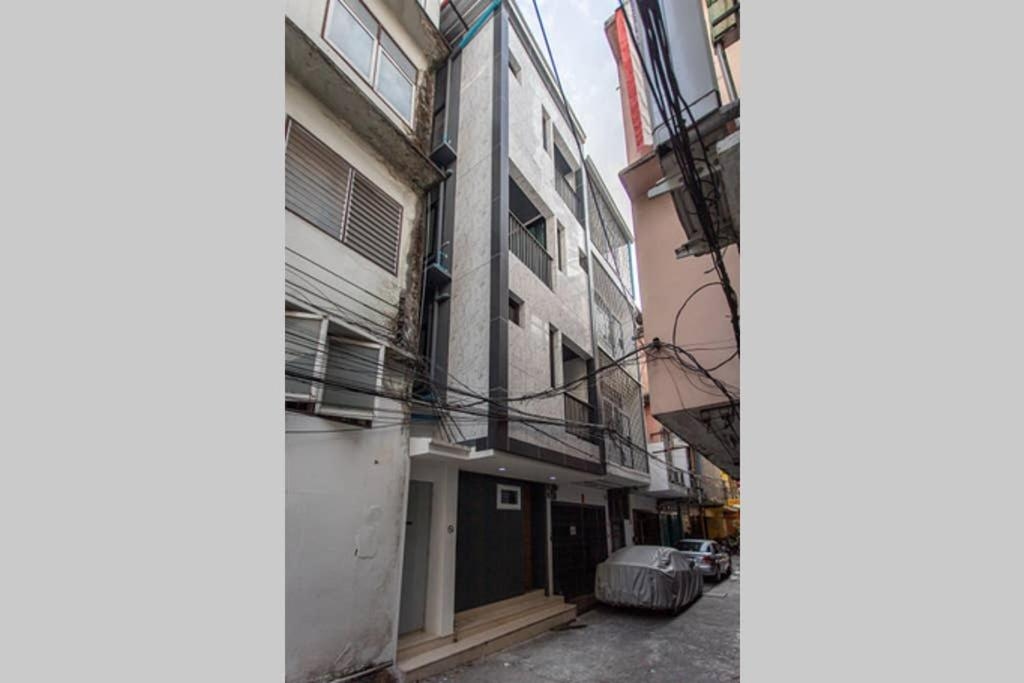 P2 Silom Large 2beds full kitchen WIFI 4-6pax