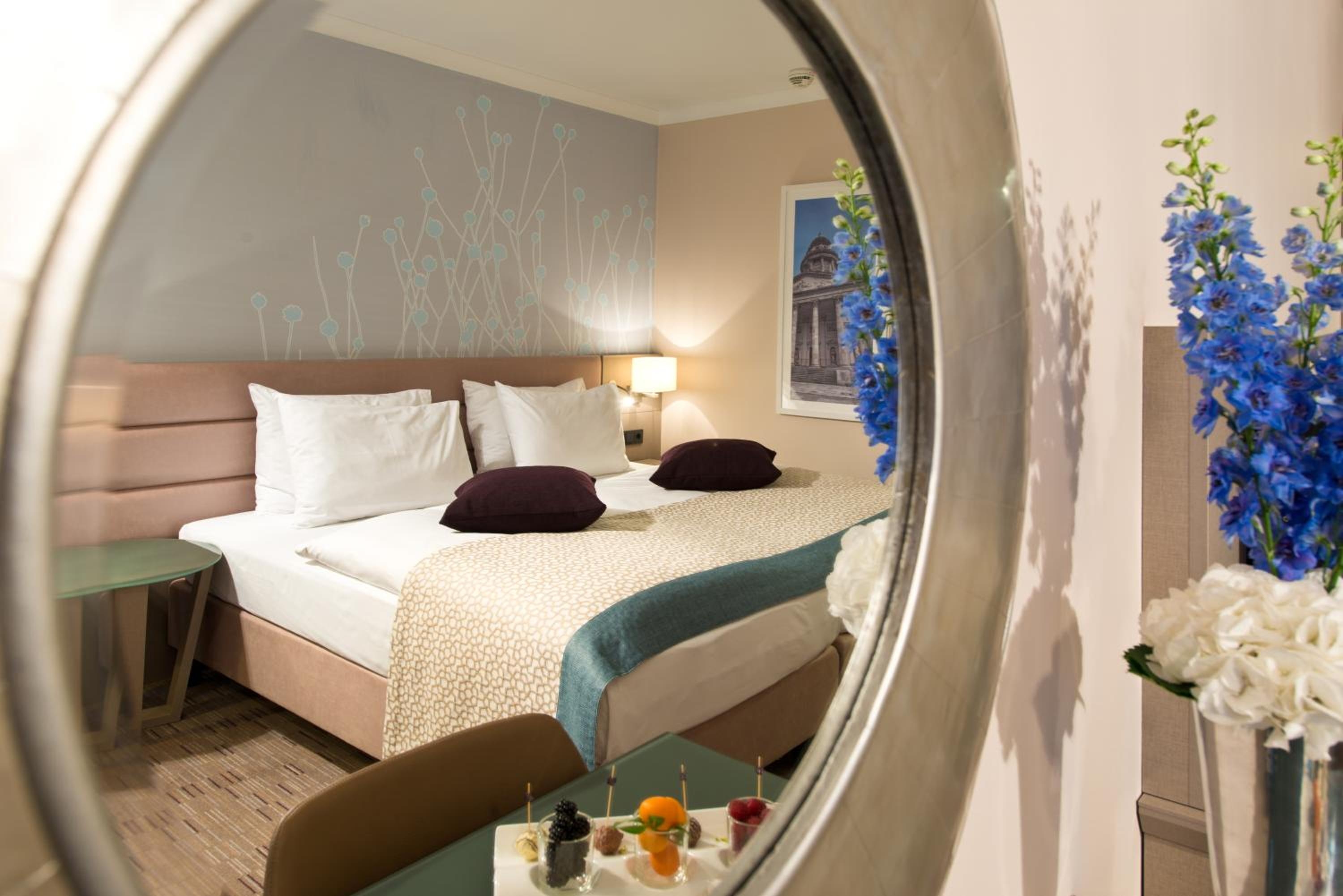 Foto de Crowne Plaza Berlin City Centre Ku'damm by IHG