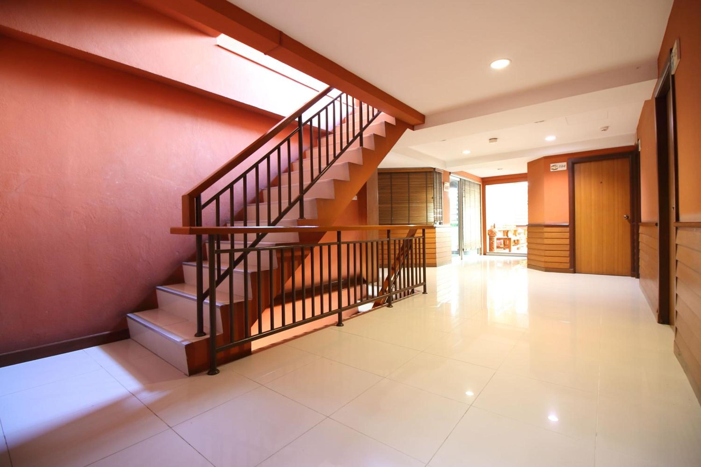 Foto de Pannee Lodge Khaosan - SHA Plus