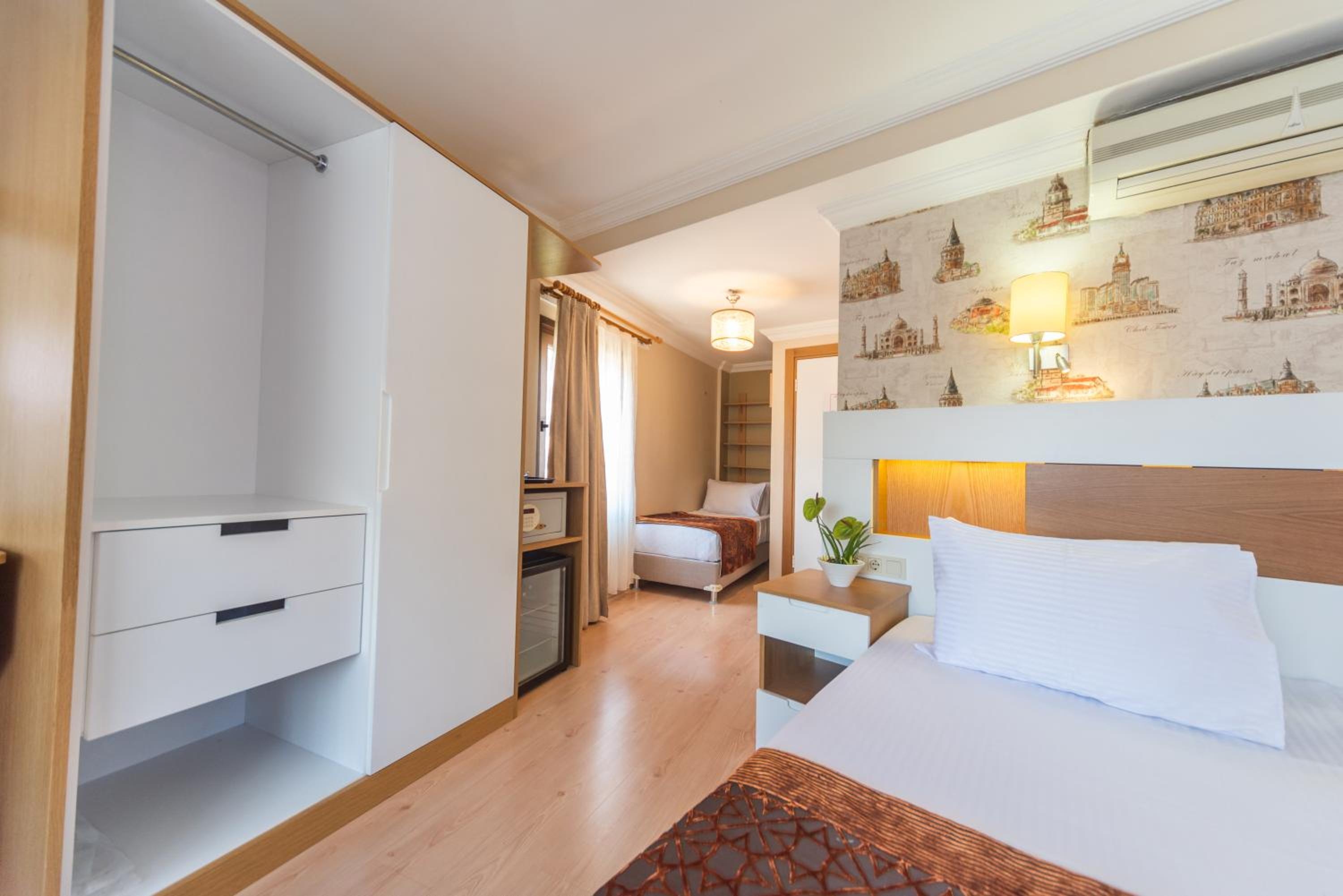 Foto de Tayahatun Hotel