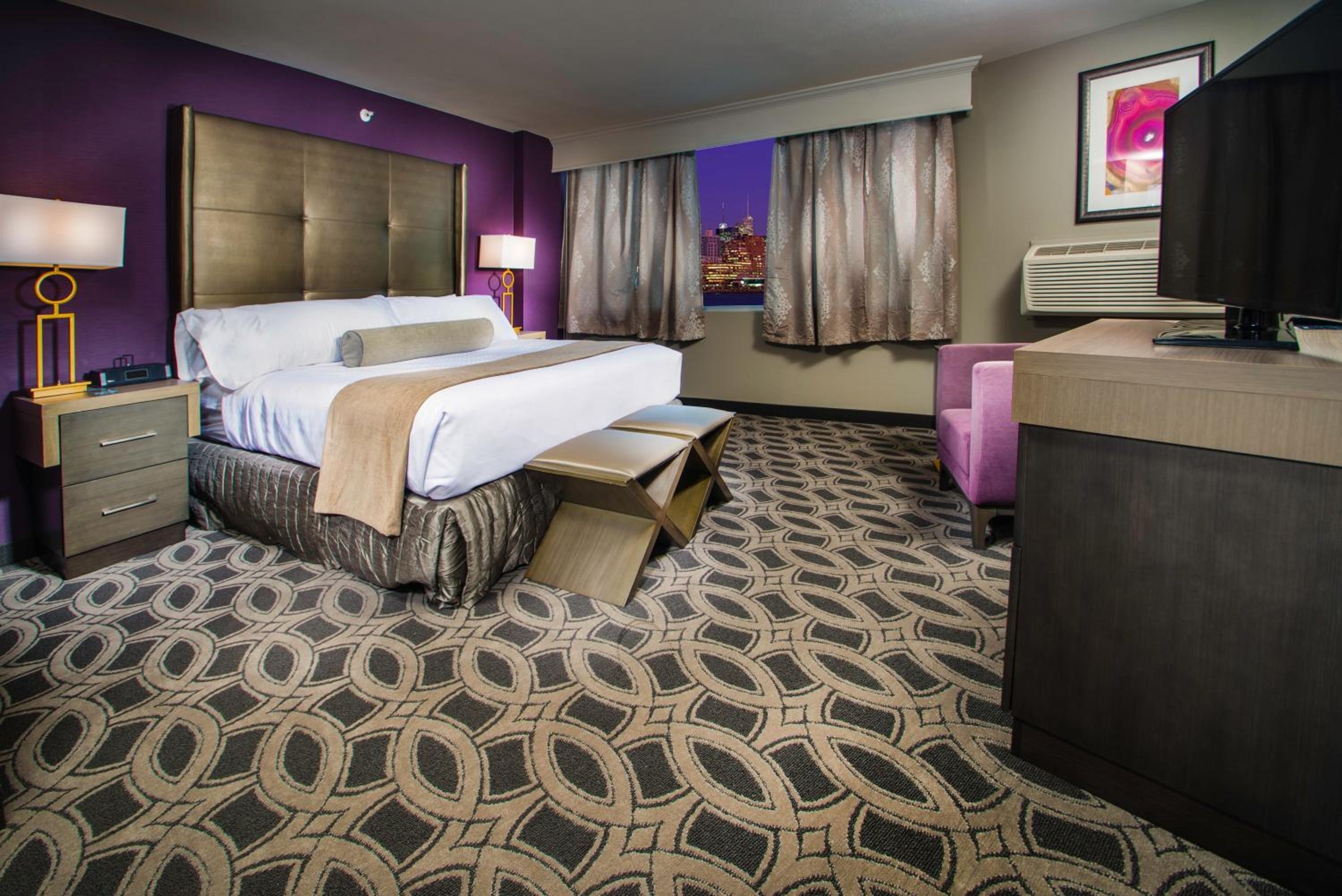 Foto de Crowne Plaza Saddle Brook by IHG