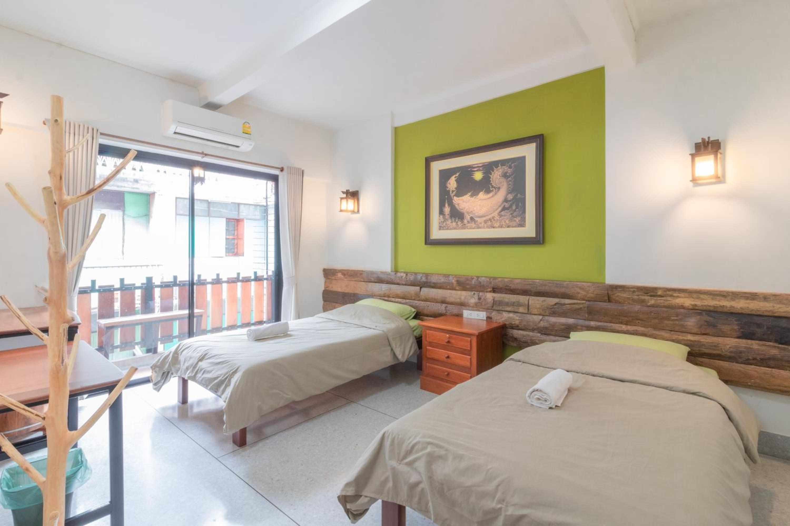 Foto de Banthat Thong Hostel