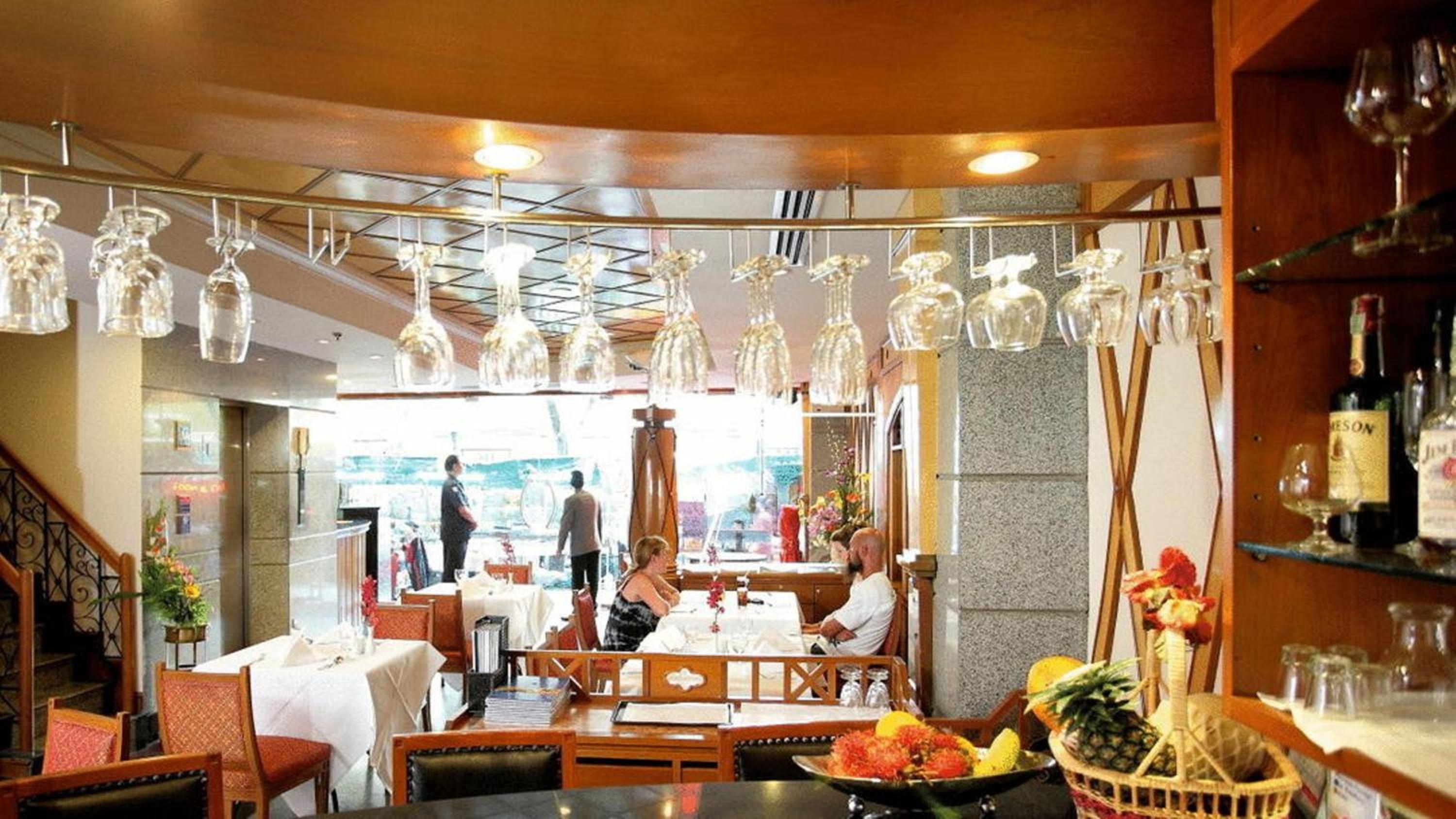 Foto de Majestic Suites Hotel