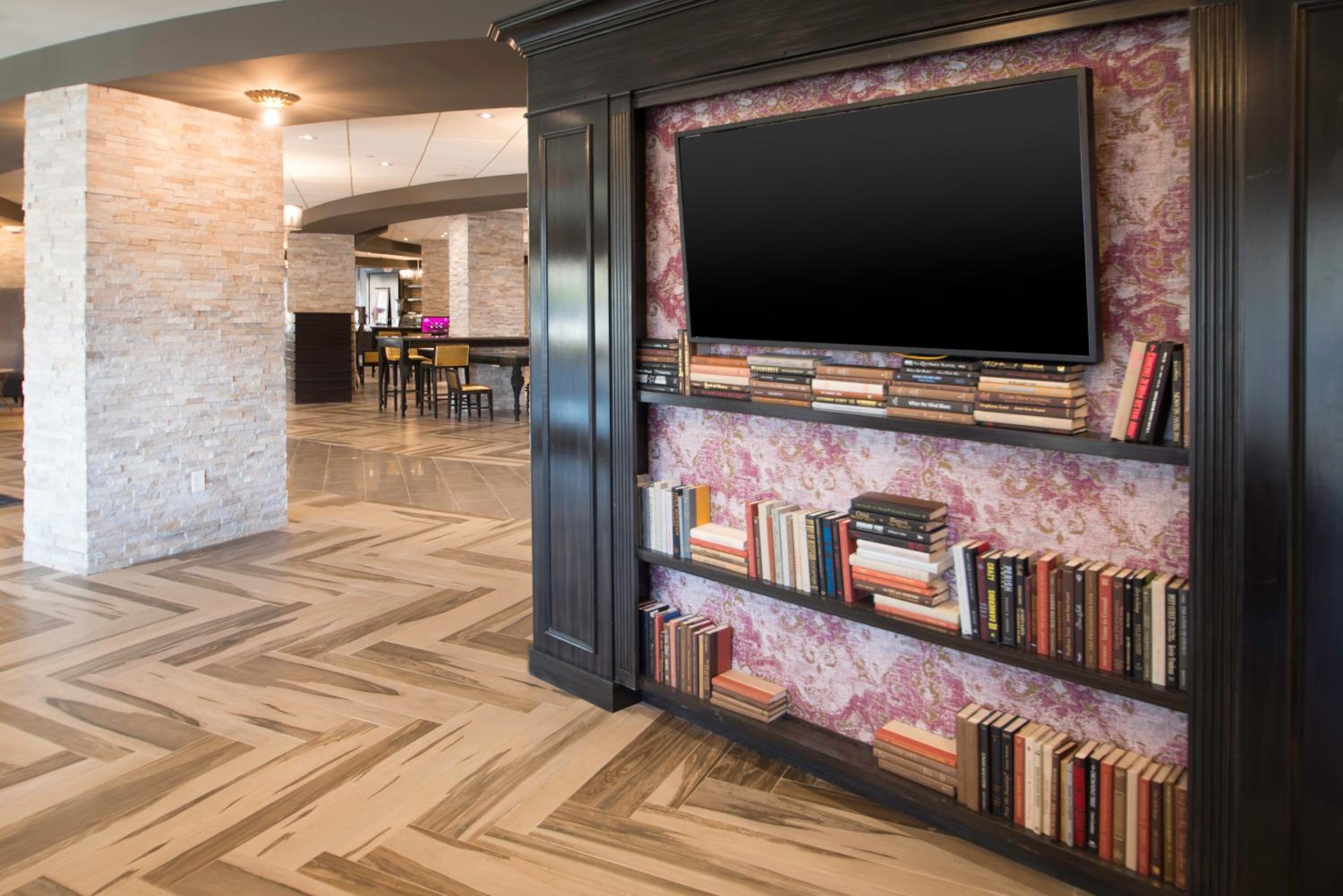 Foto de Crowne Plaza Saddle Brook by IHG