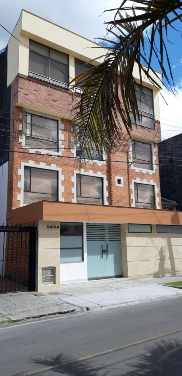 100 Wonderful House, Bogotá