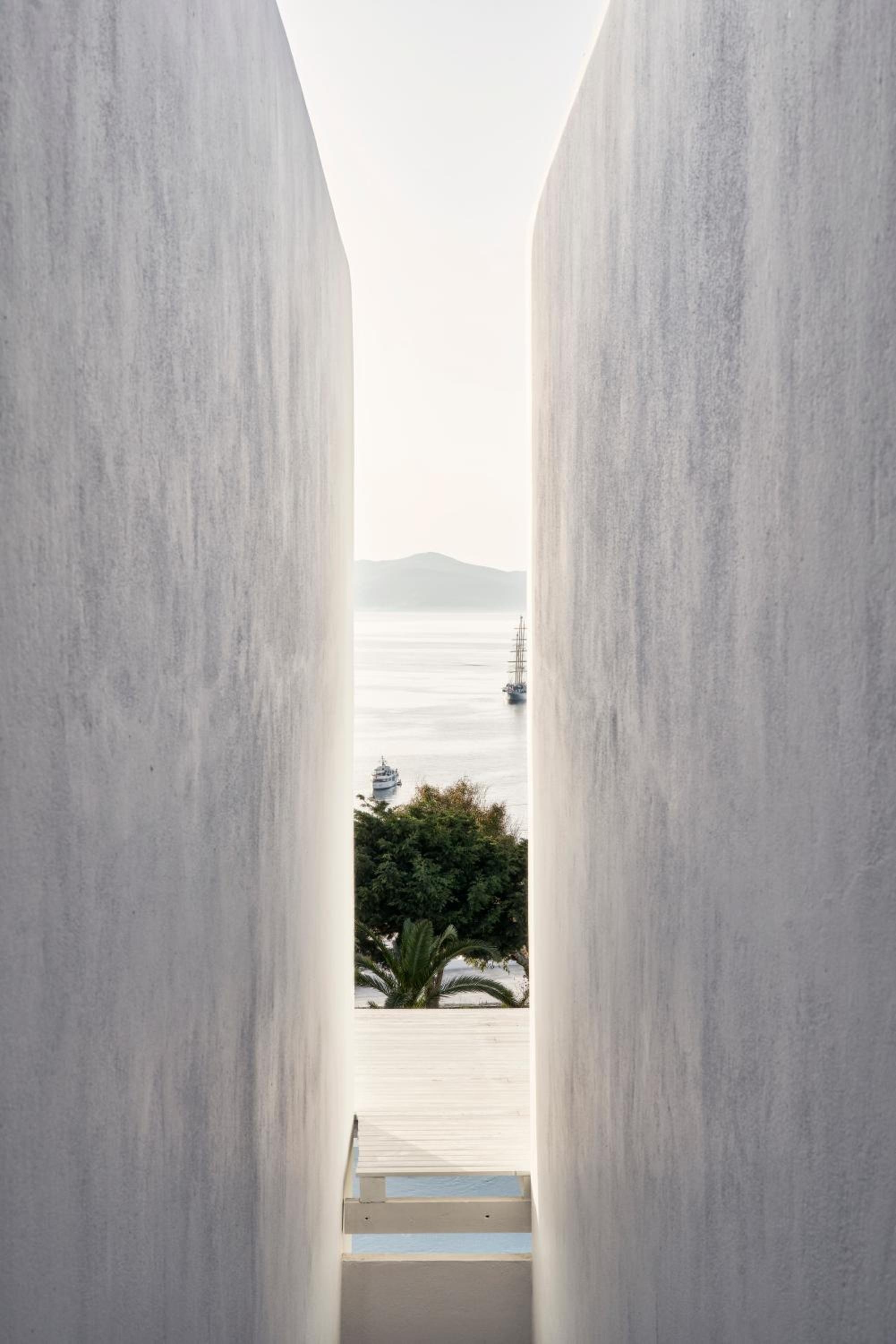 Myconian Korali Relais & Chateaux