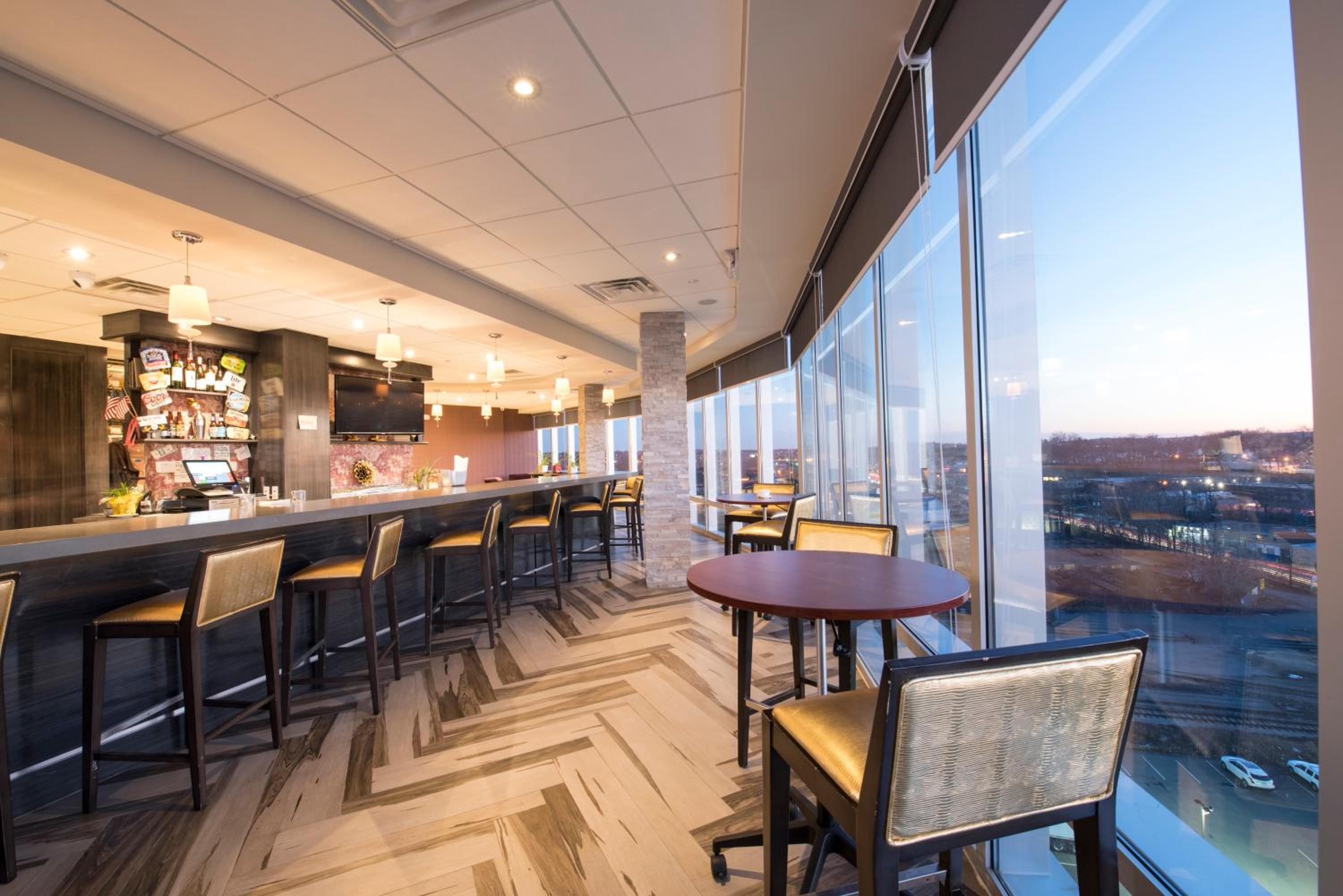 Foto de Crowne Plaza Saddle Brook by IHG