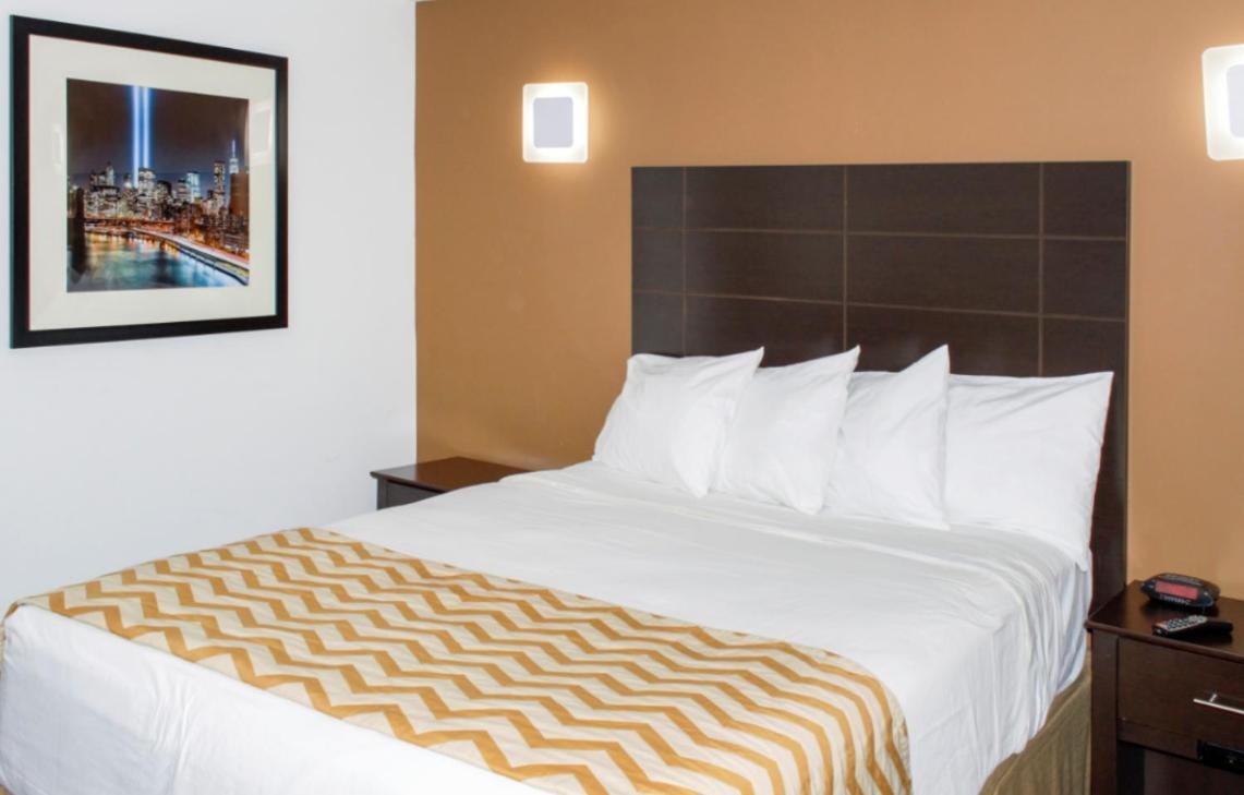 Foto de Travelodge by Wyndham Manhasset