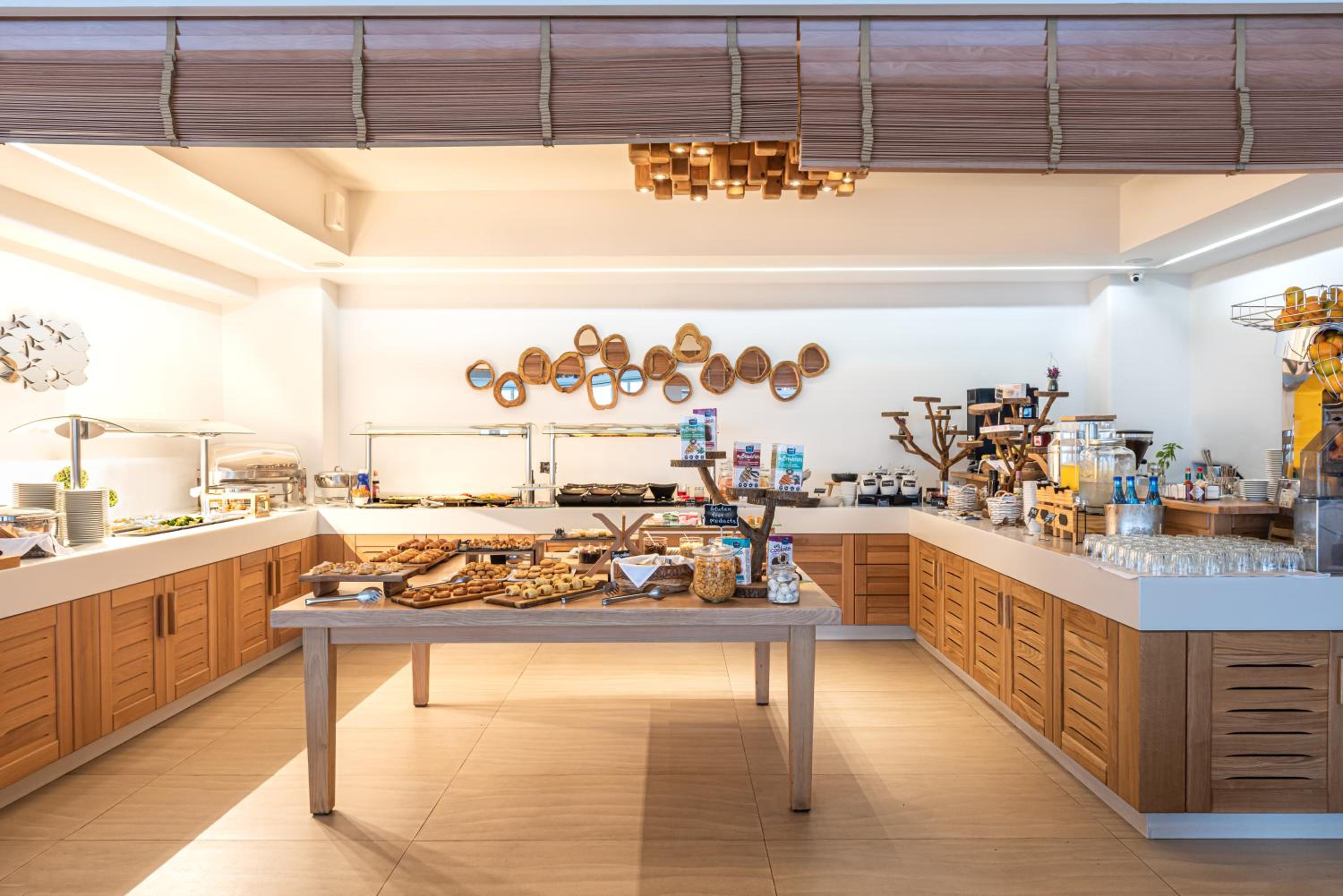 Foto de Nissaki Boutique Hotel