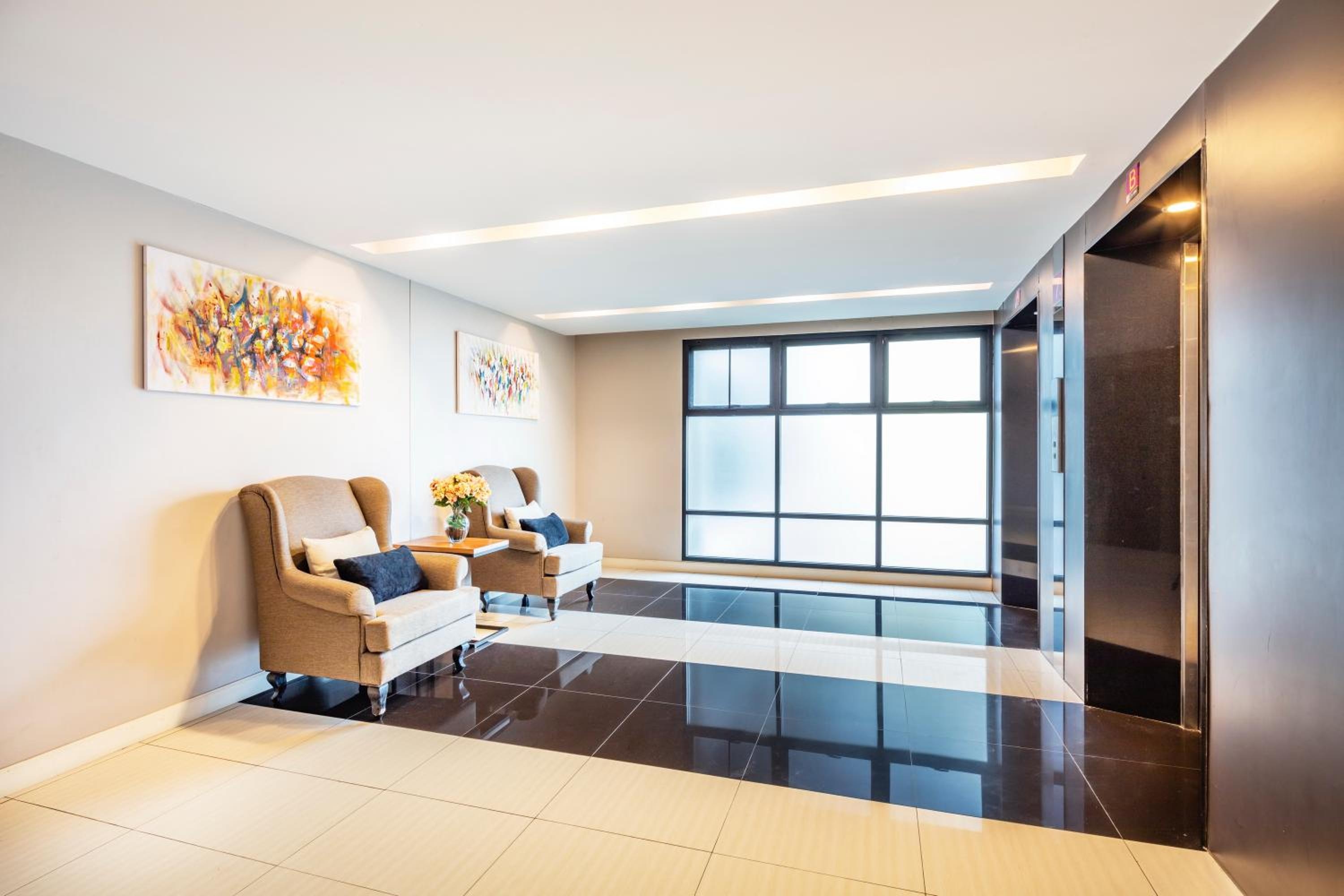Foto de Livotel Hotel Kaset Nawamin Bangkok