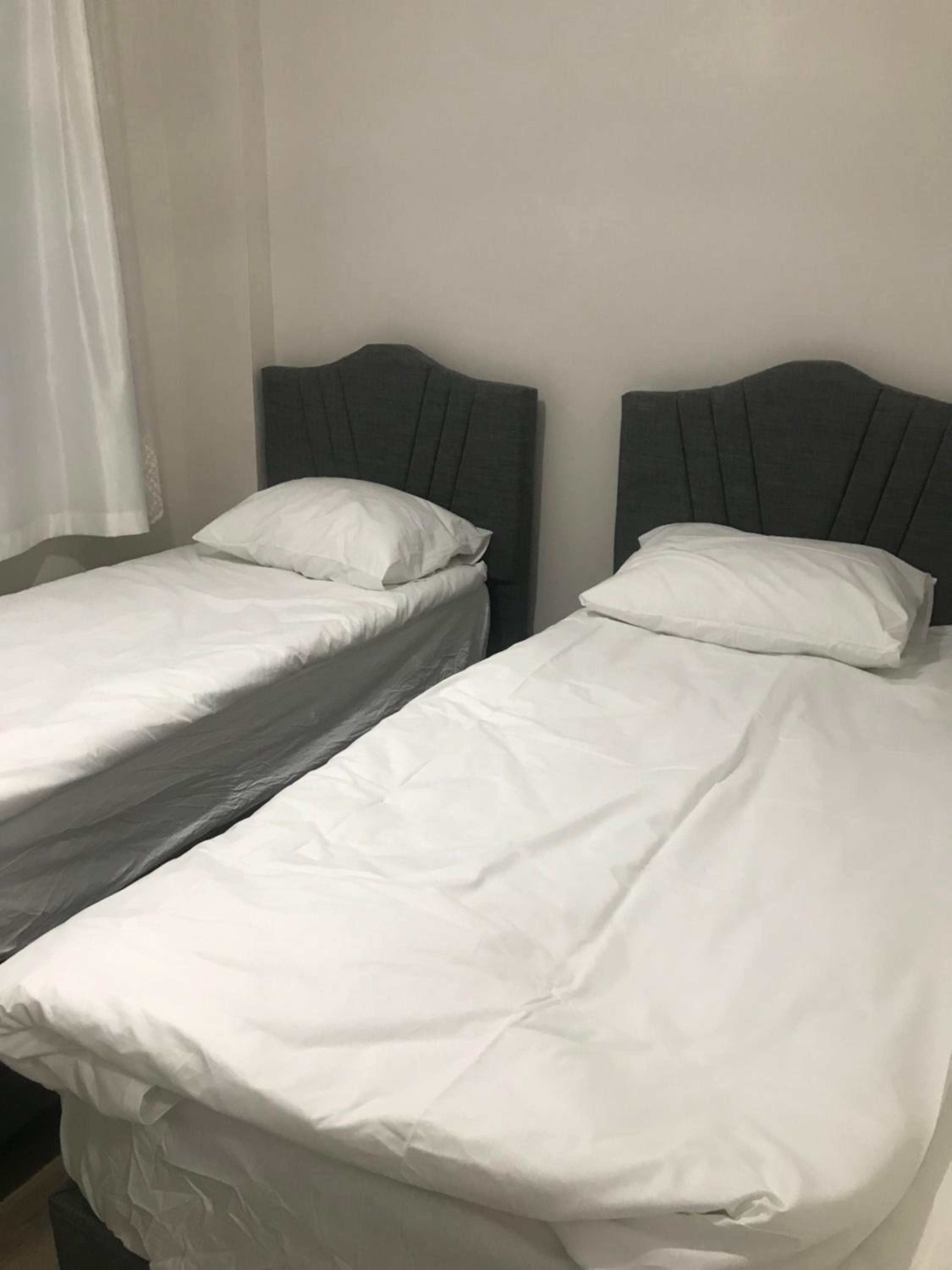Hakan’s apartment, Estambul