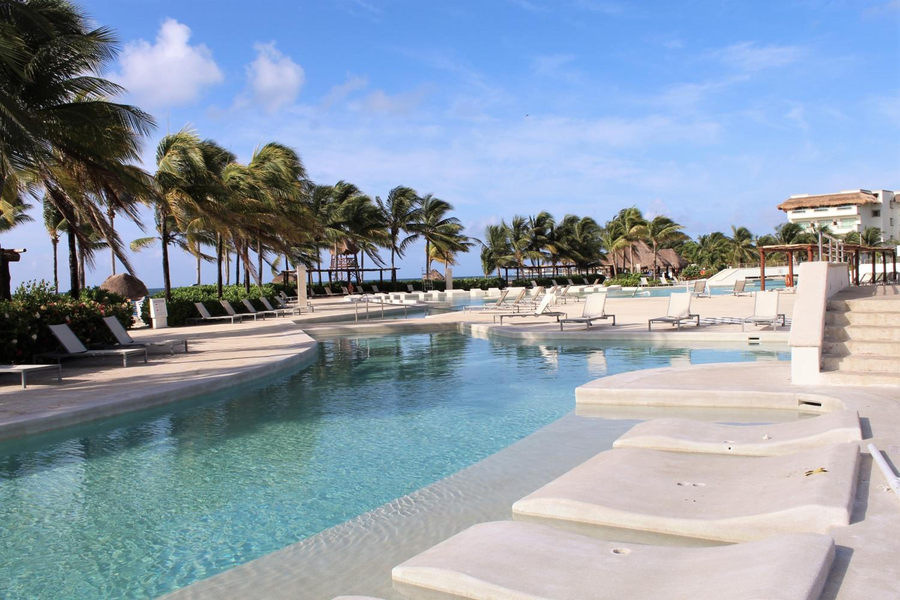 Foto de BlueBay Grand Esmeralda-All Inclusive