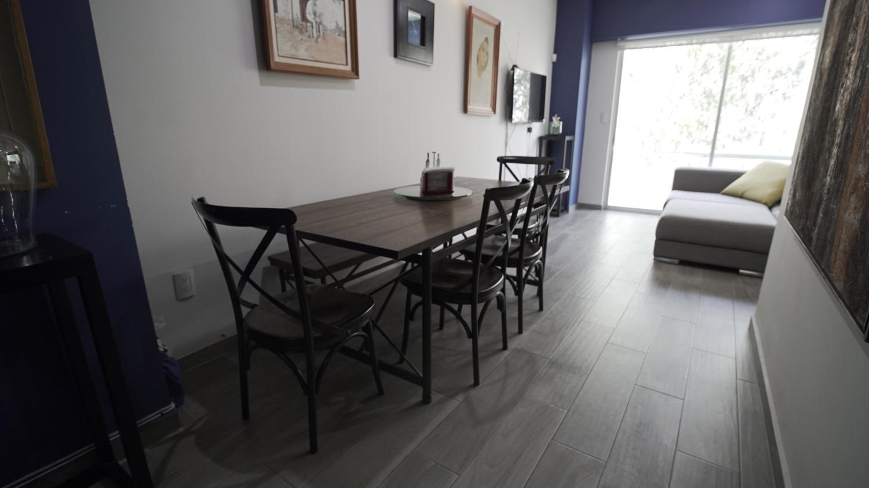 Foto de One Bedroom Apartment Del Valle