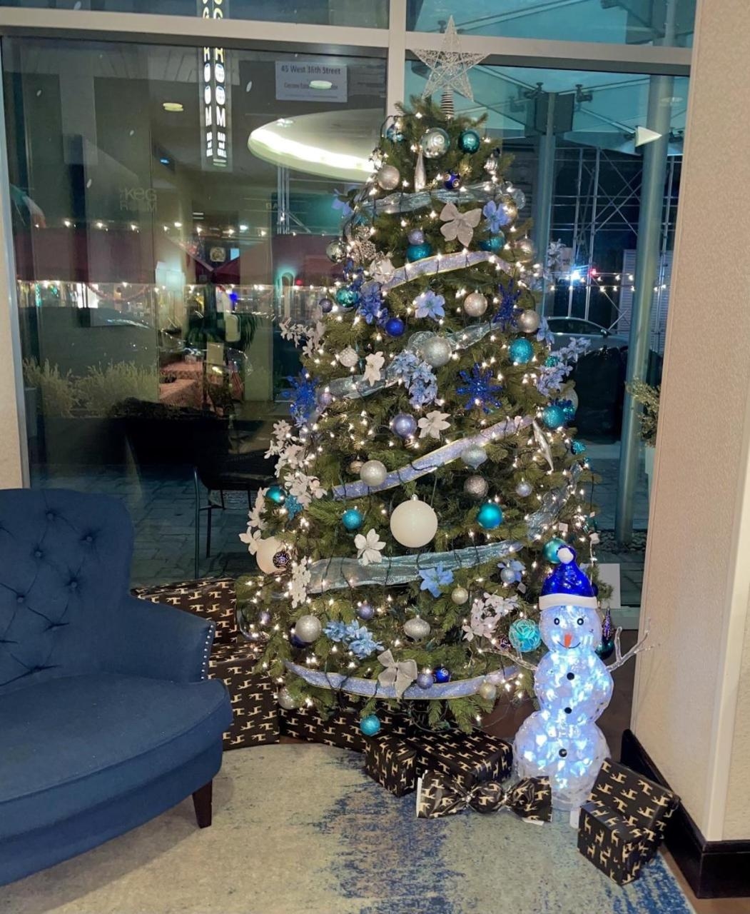 Foto de Holiday Inn Express - Times Square South by IHG