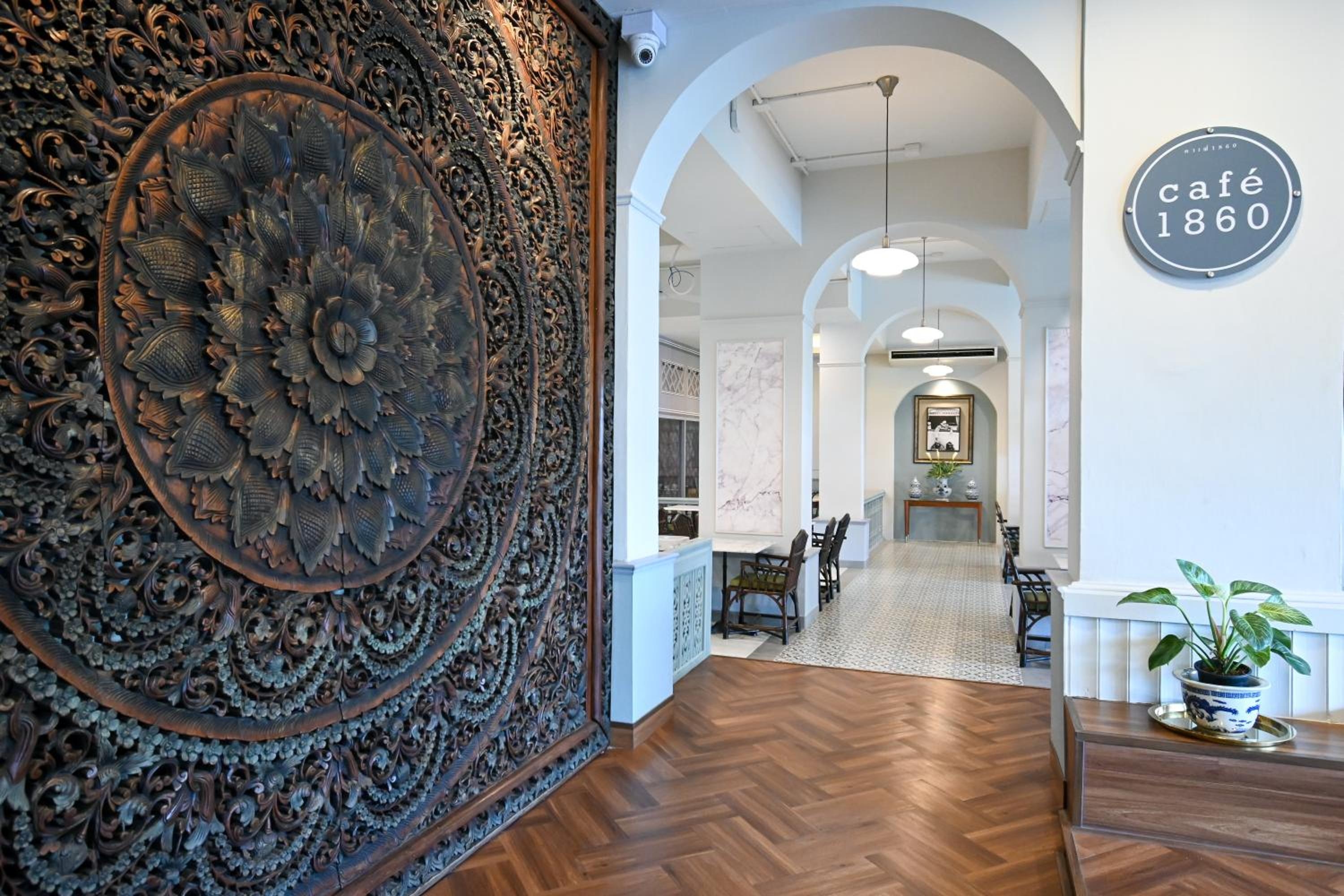 Foto de The Krungkasem Srikrung Hotel