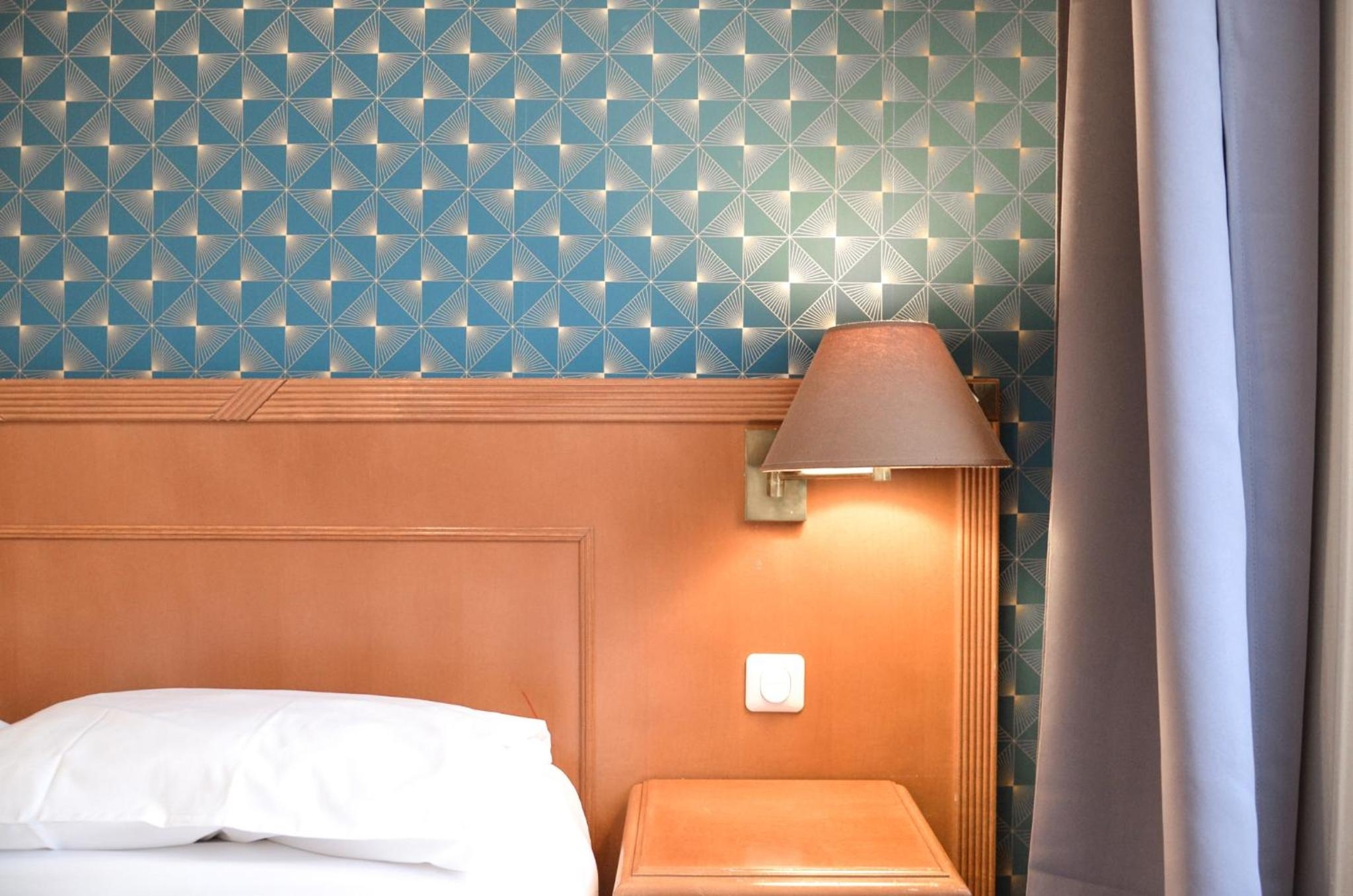 Foto de Hôtel De La Perdrix Rouge