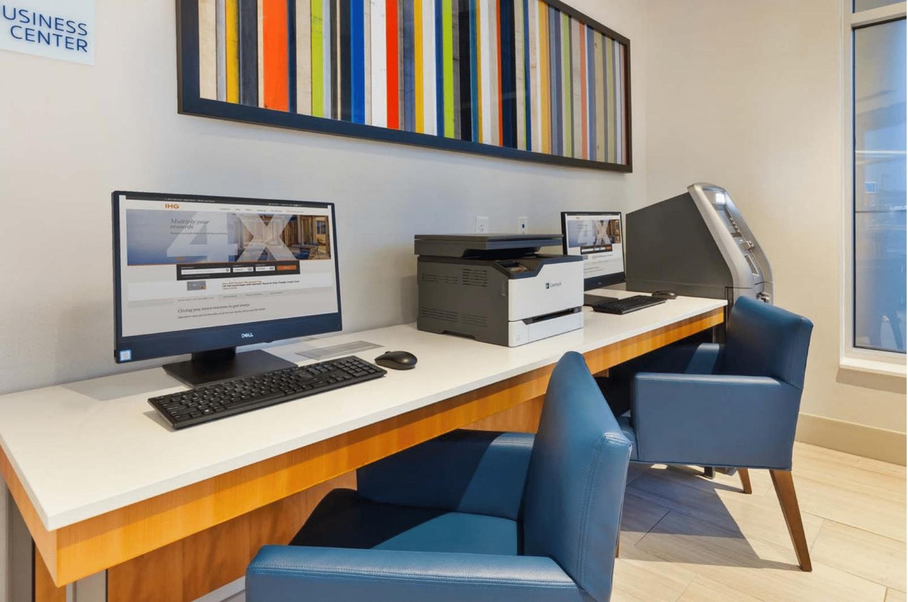 Foto de Holiday Inn Express & Suites Jersey City - Holland Tunnel by IHG
