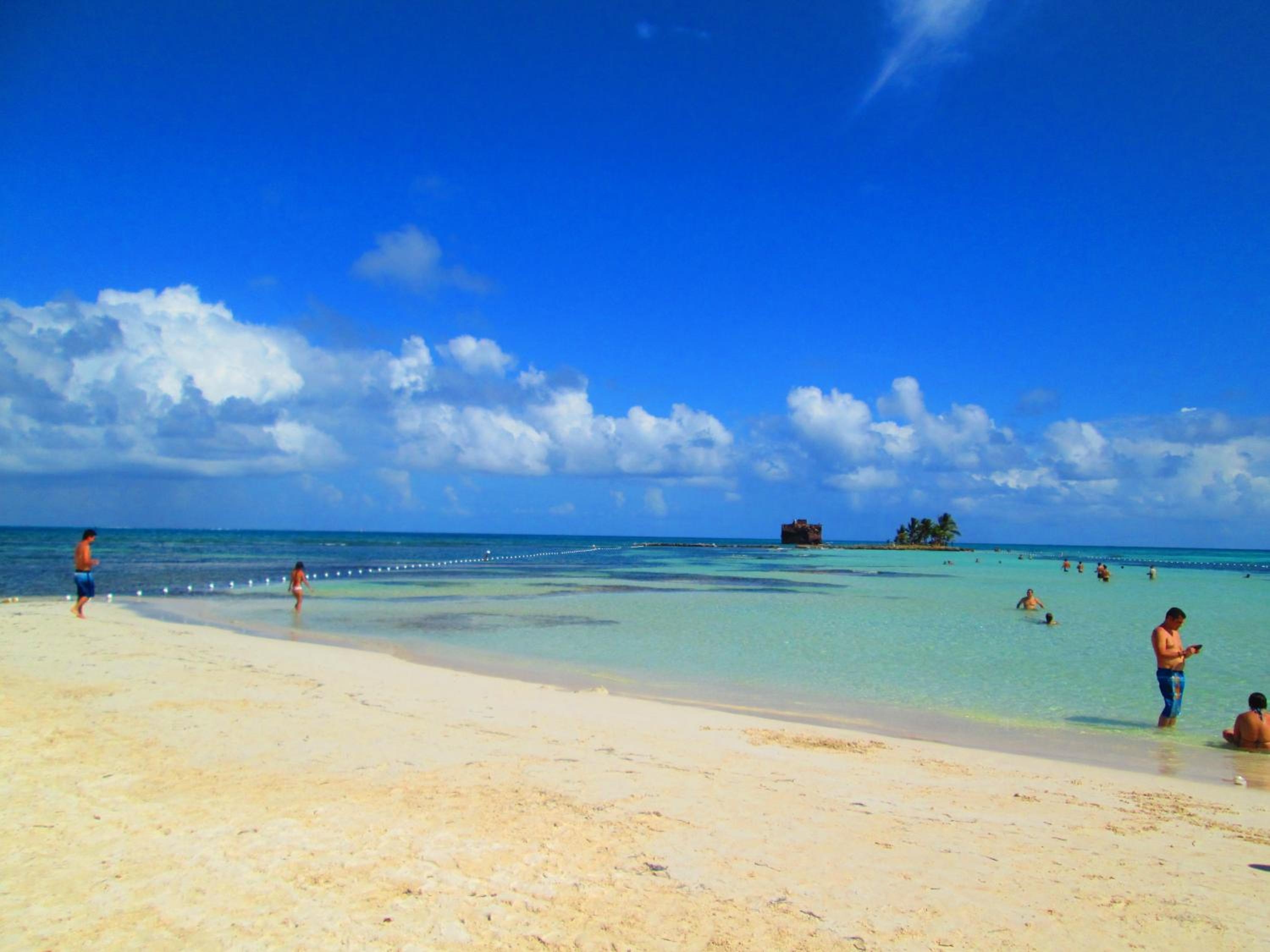 Foto de Decameron Los Delfines - All Inclusive