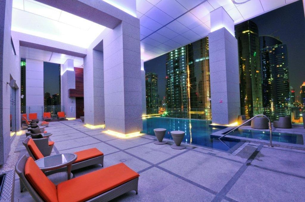 Royal Club By RVHR, Bonnington Residential Tower - JLT, Dubái