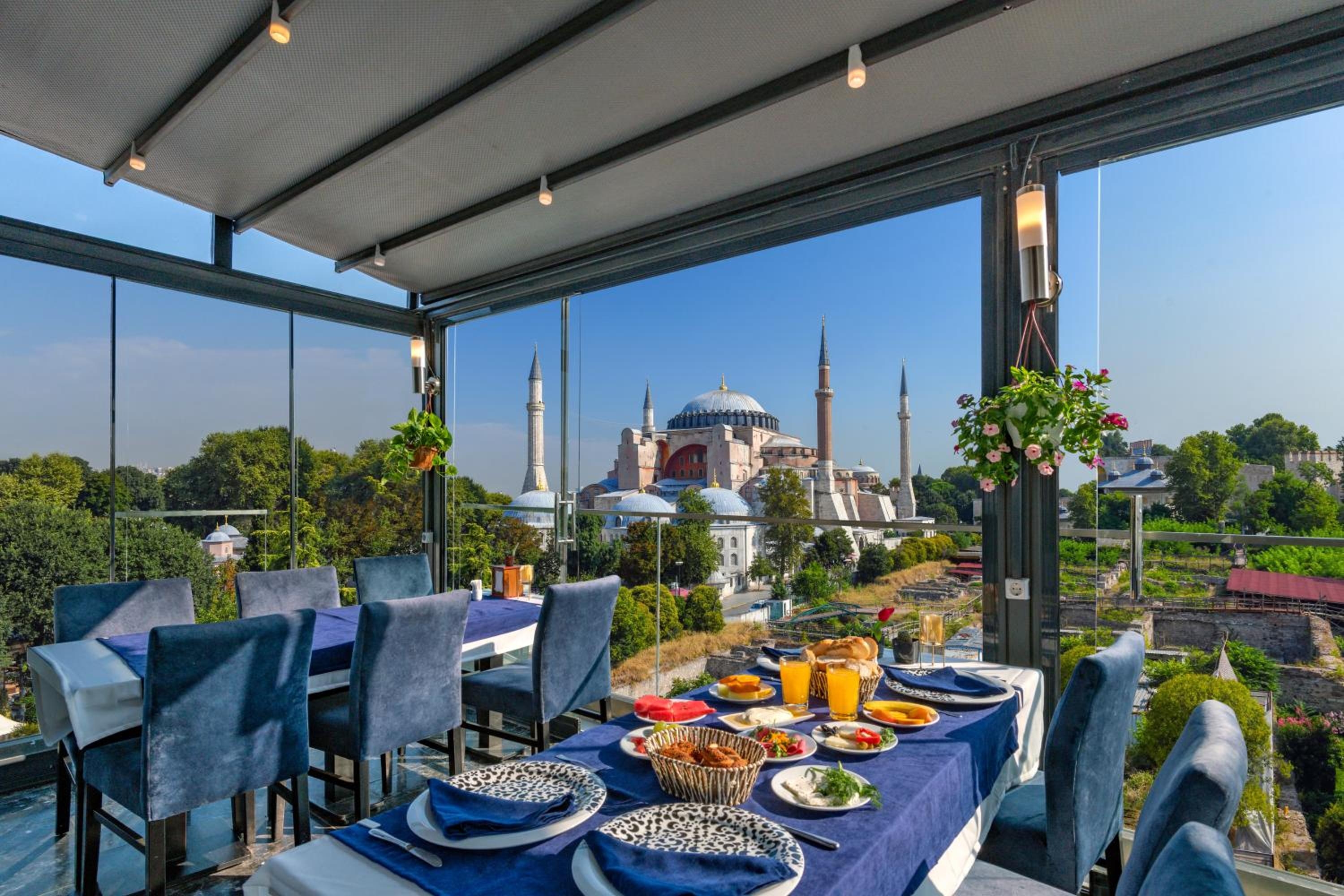 Foto de Aristocrat Hotel