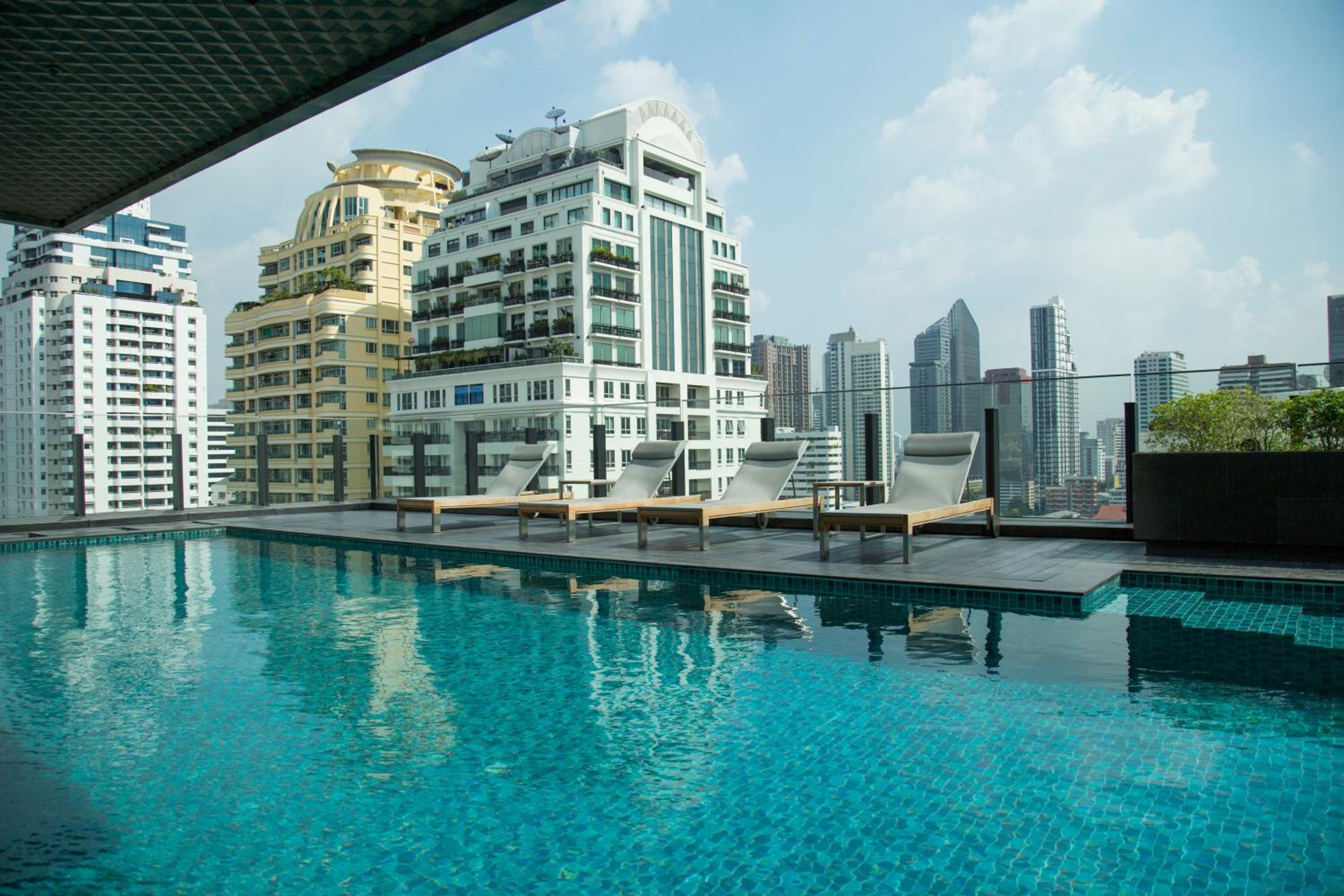 Foto de Sukhumvit 11#Luxury#Pool#Gym#BTS Nana&MRT Sukhumvit#1BR#Max4ppl