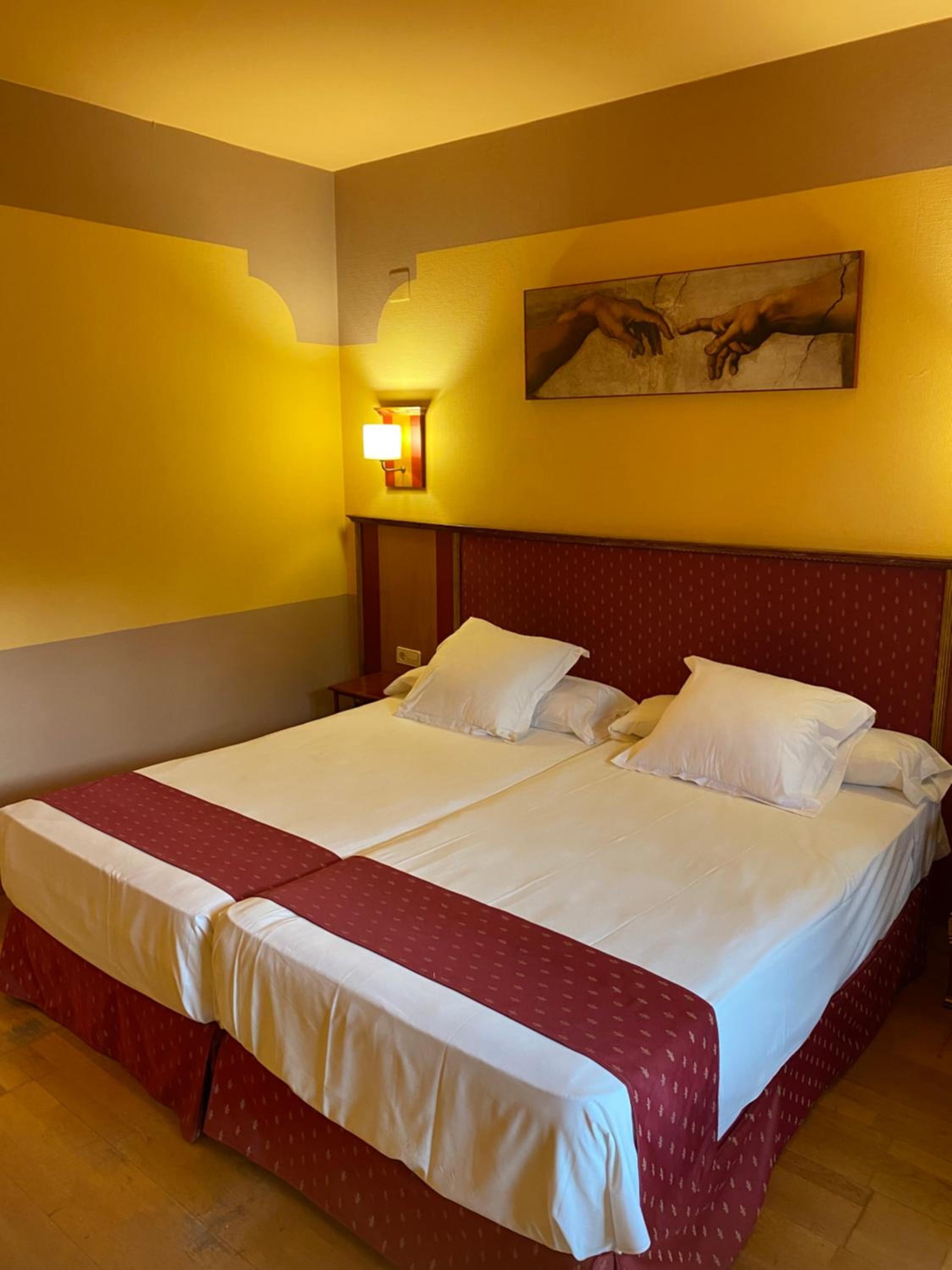 Foto de Hotel Fuente Las Piedras