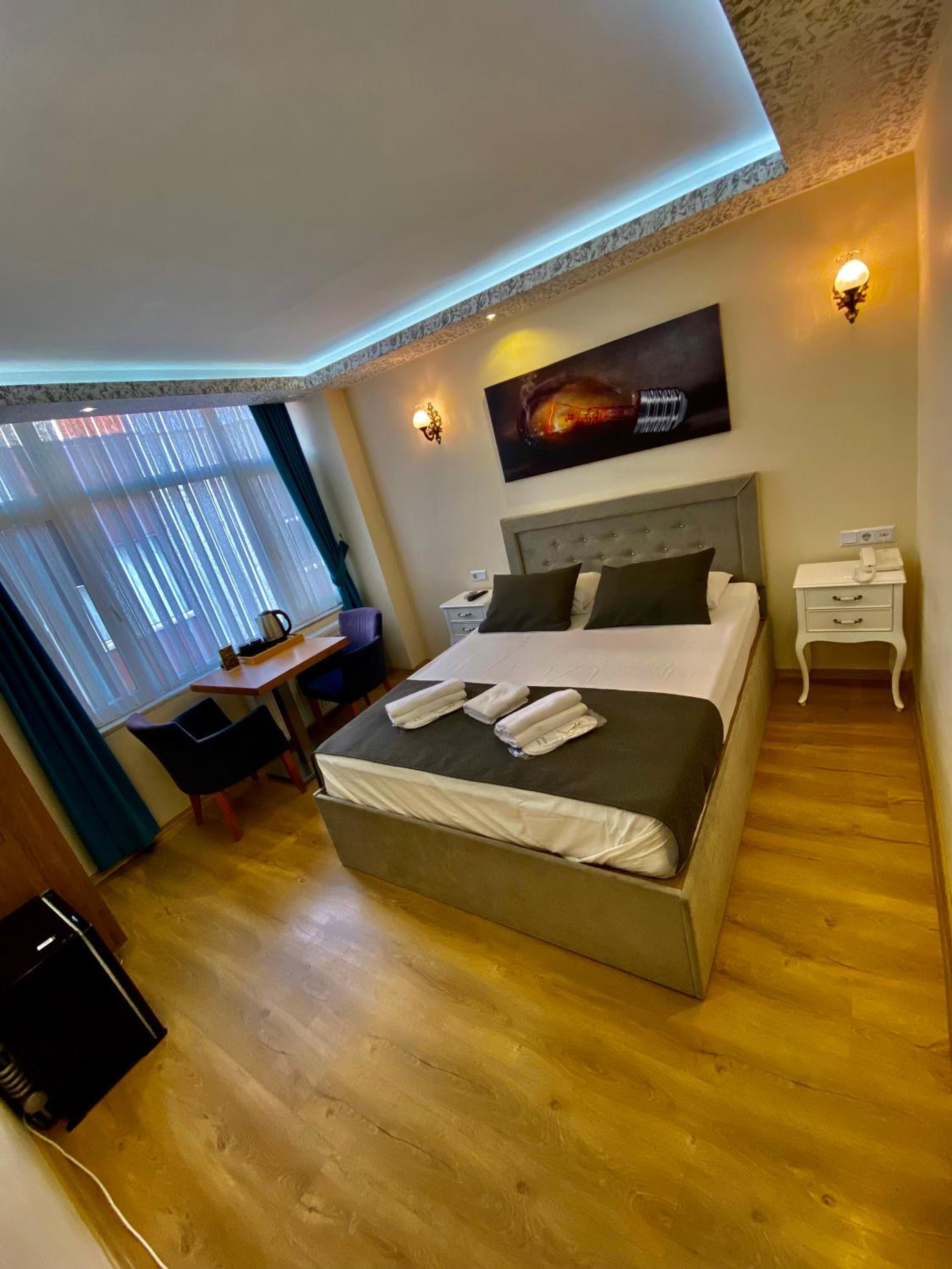 Foto de ÜSKÜDAR OTEL