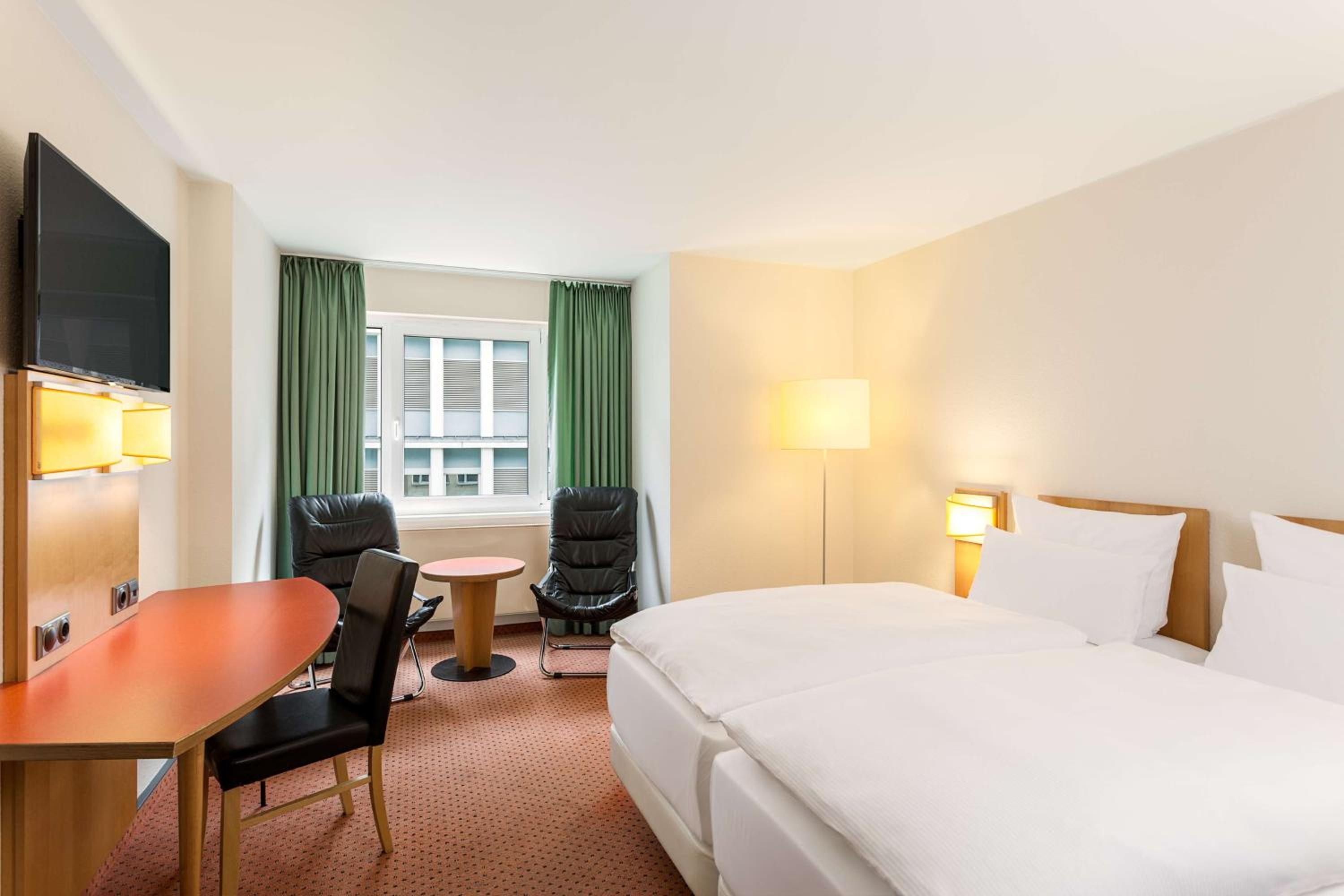Foto de iStay by NH Berlin City Ost Hotel