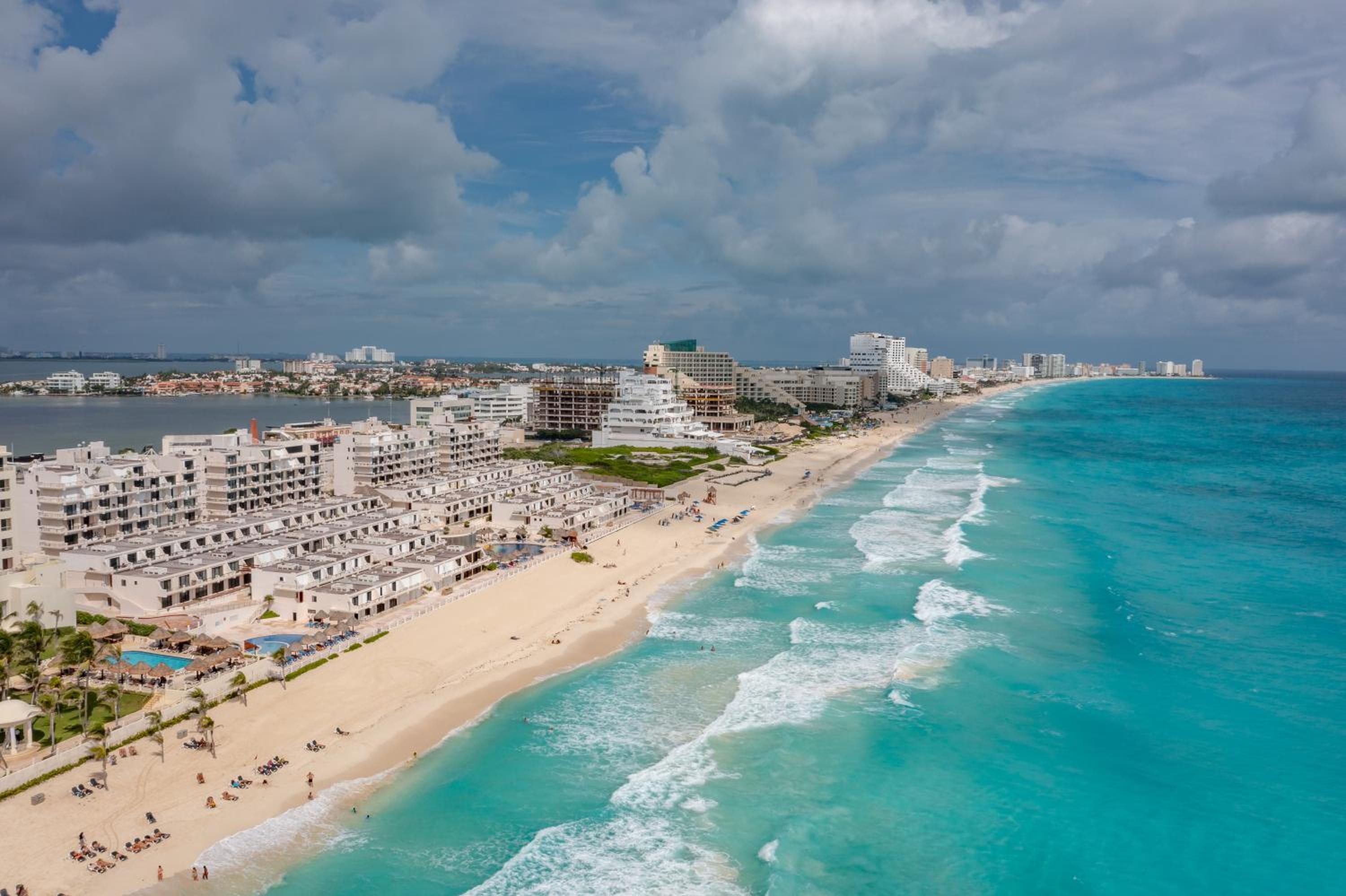 Amazing Caribbean Ocean view at Villas Marlin in Cancun, Cancún