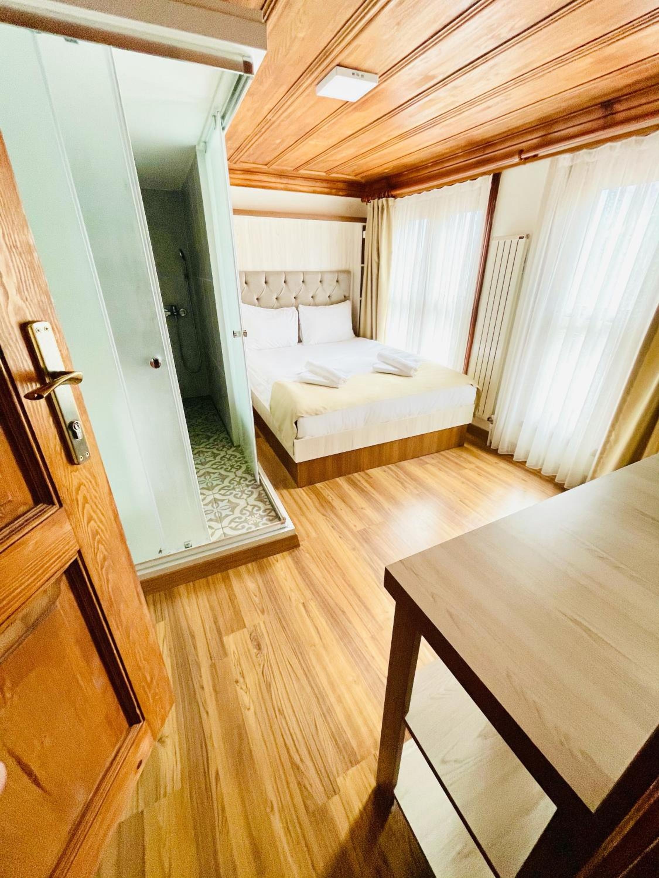 Foto de QONAQ HOTEL & SUITES