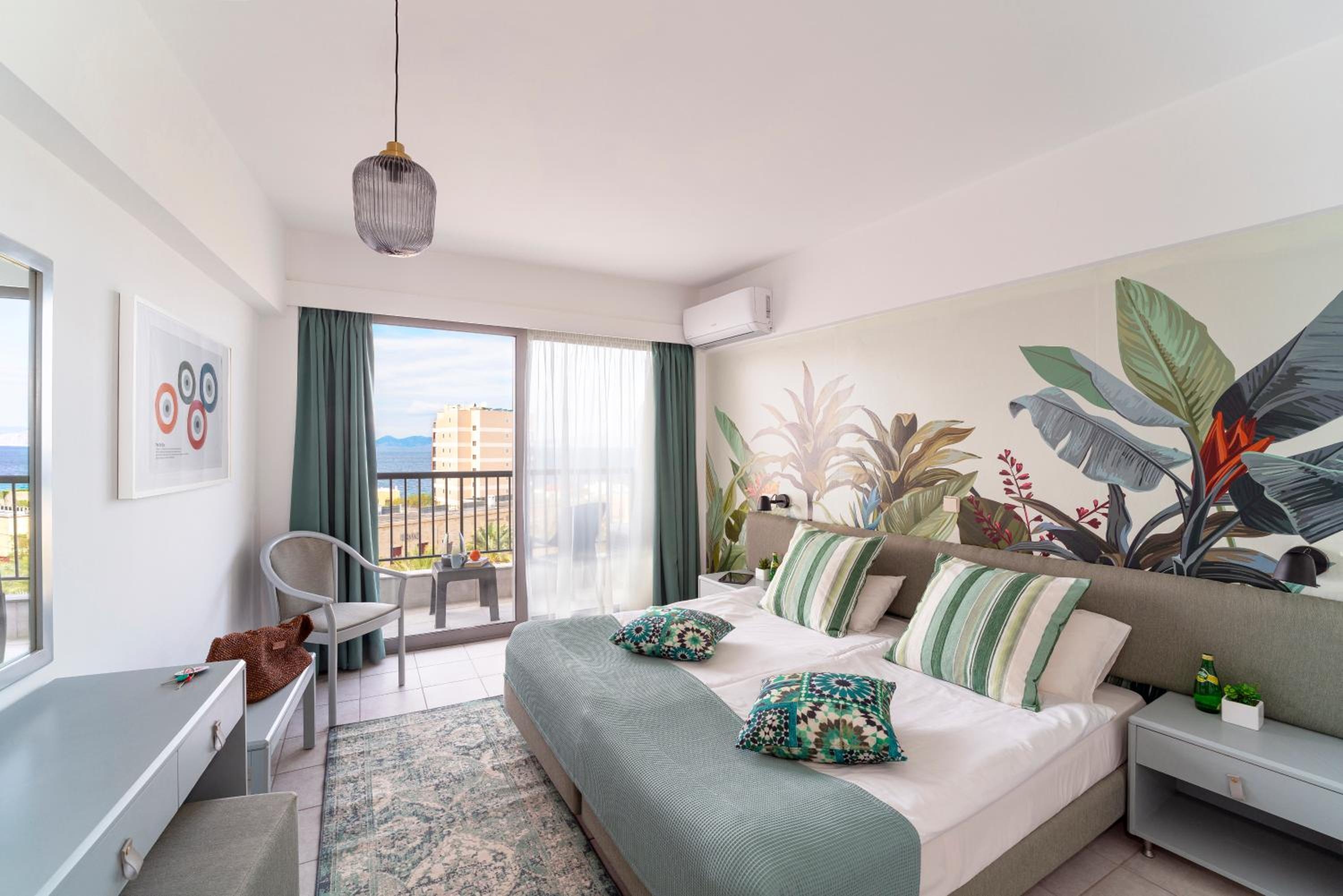 Foto de STAY Rhodes Hotel