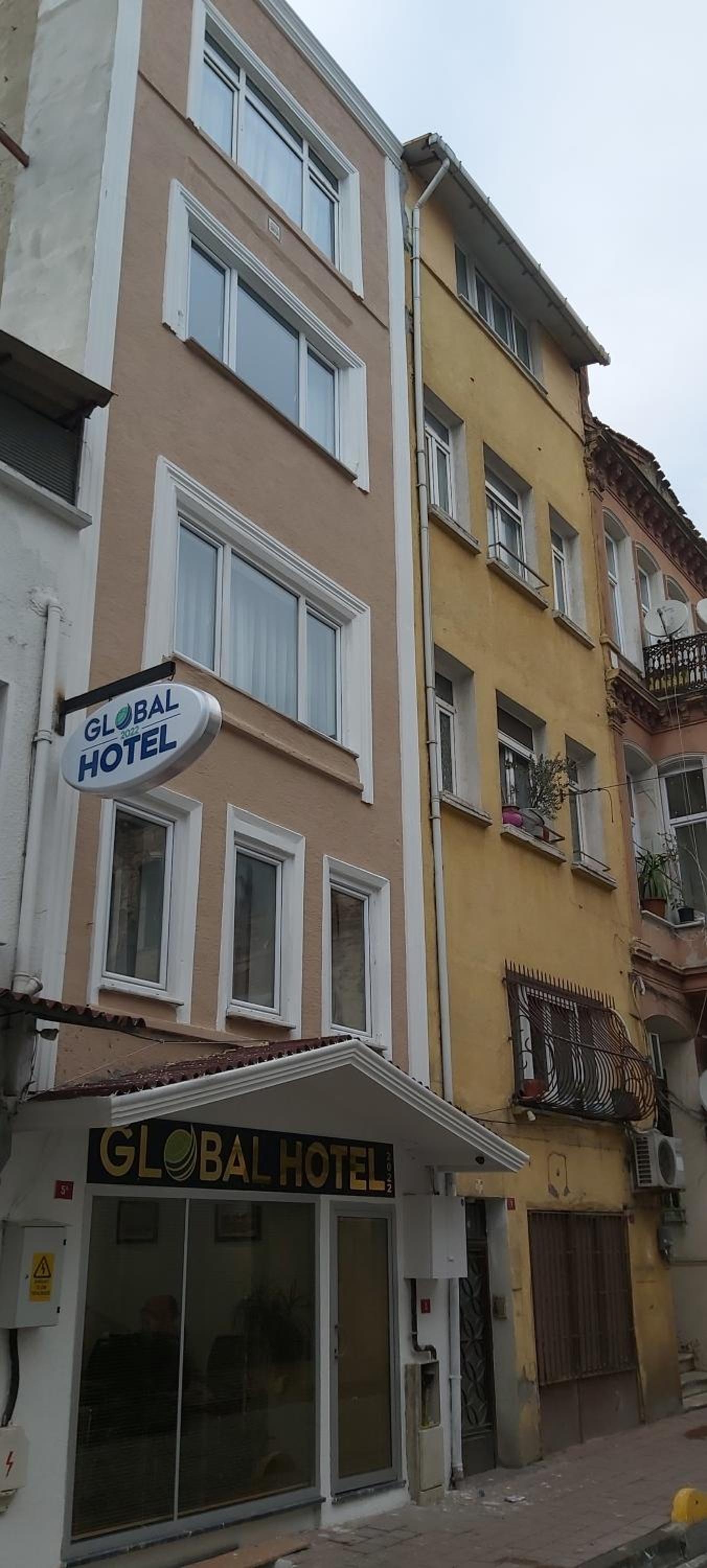 HOTEL GLOBAL 2022