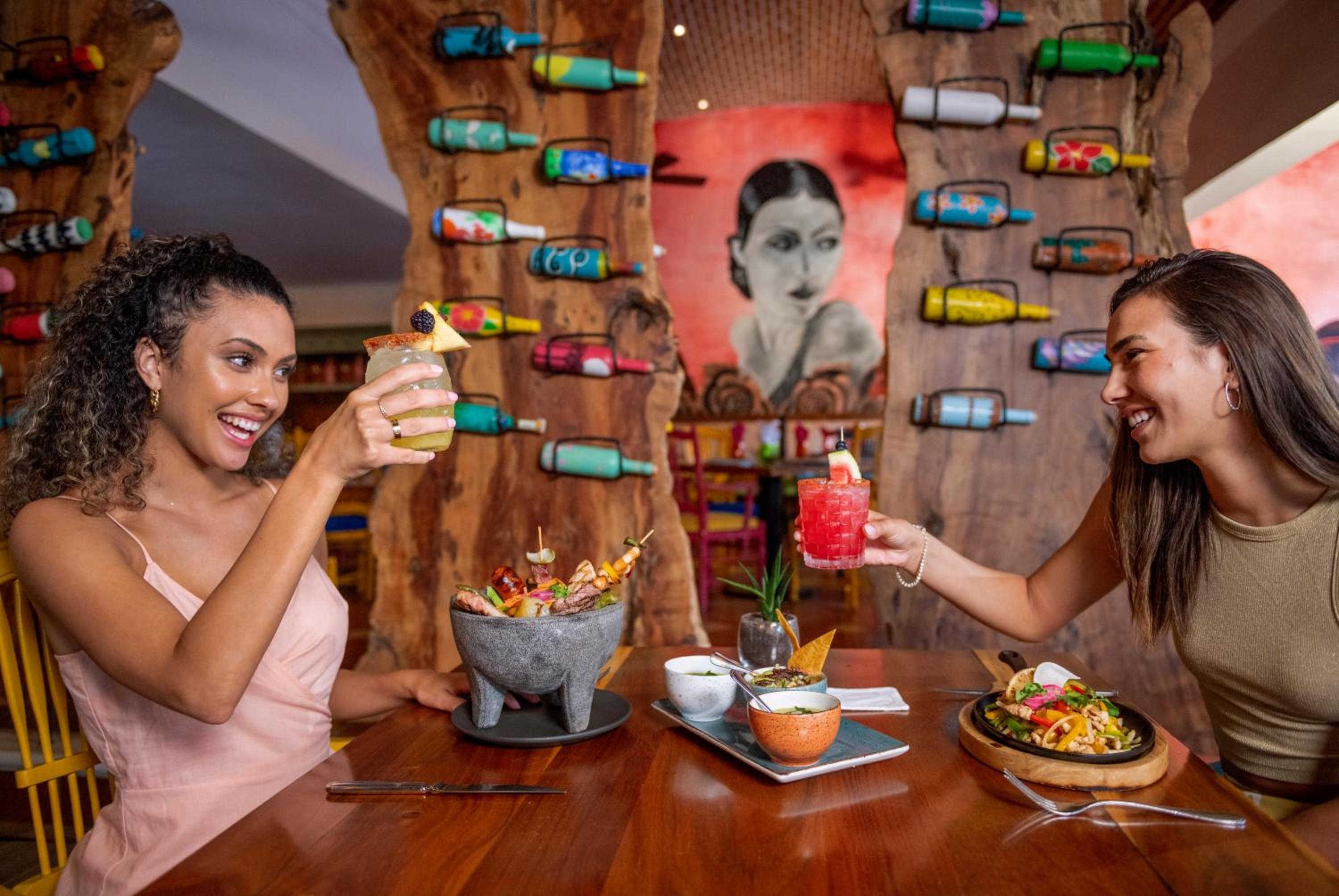Foto de Wyndham Alltra Playa del Carmen Adults Only All Inclusive