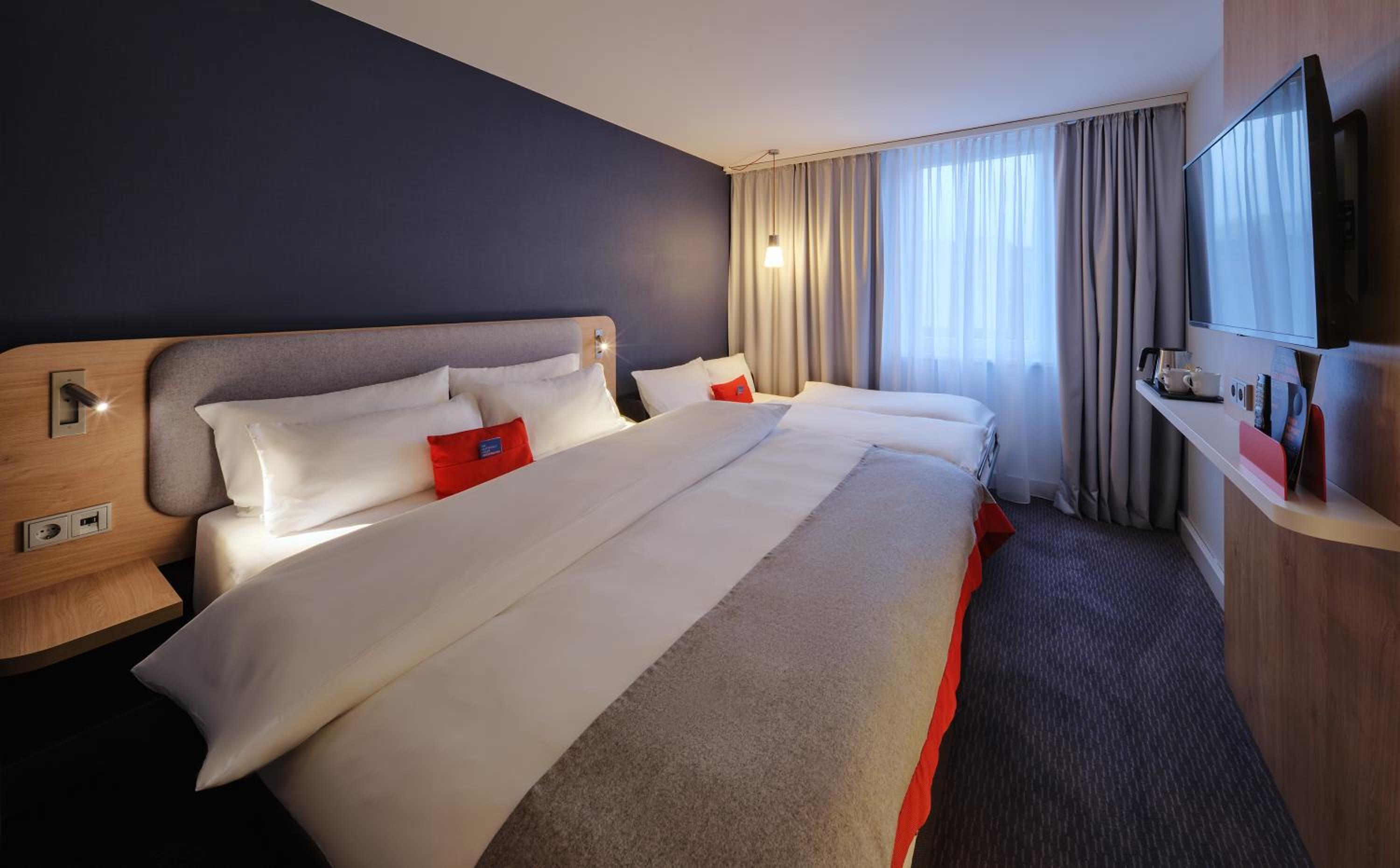 Foto de Holiday Inn Express Berlin City Centre by IHG