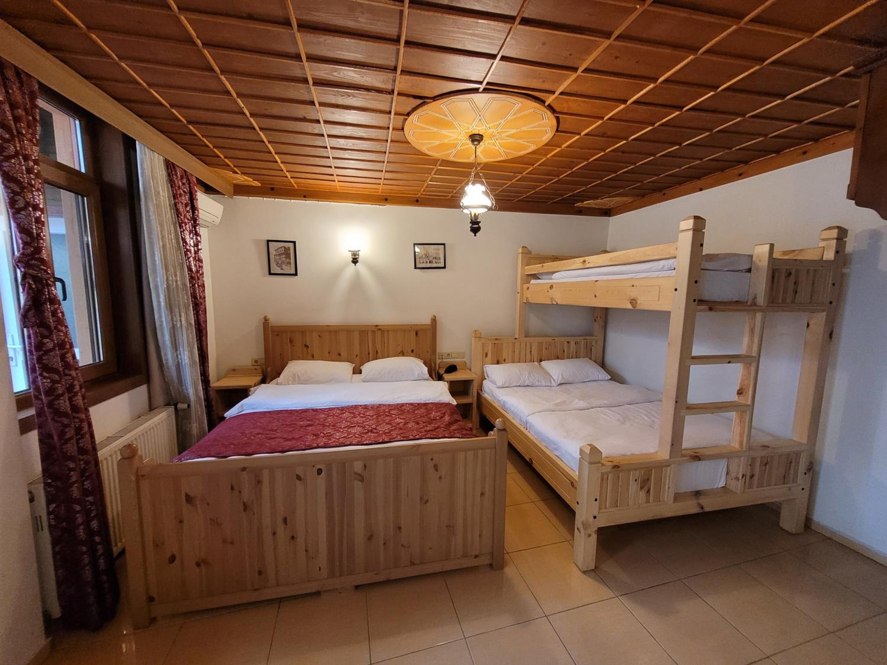 Foto de Saruhan Hotel