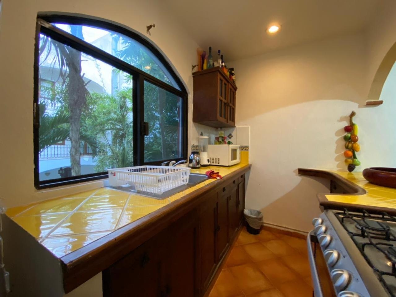 Foto de Apartment w/ PRIME location Mexican Colonial style