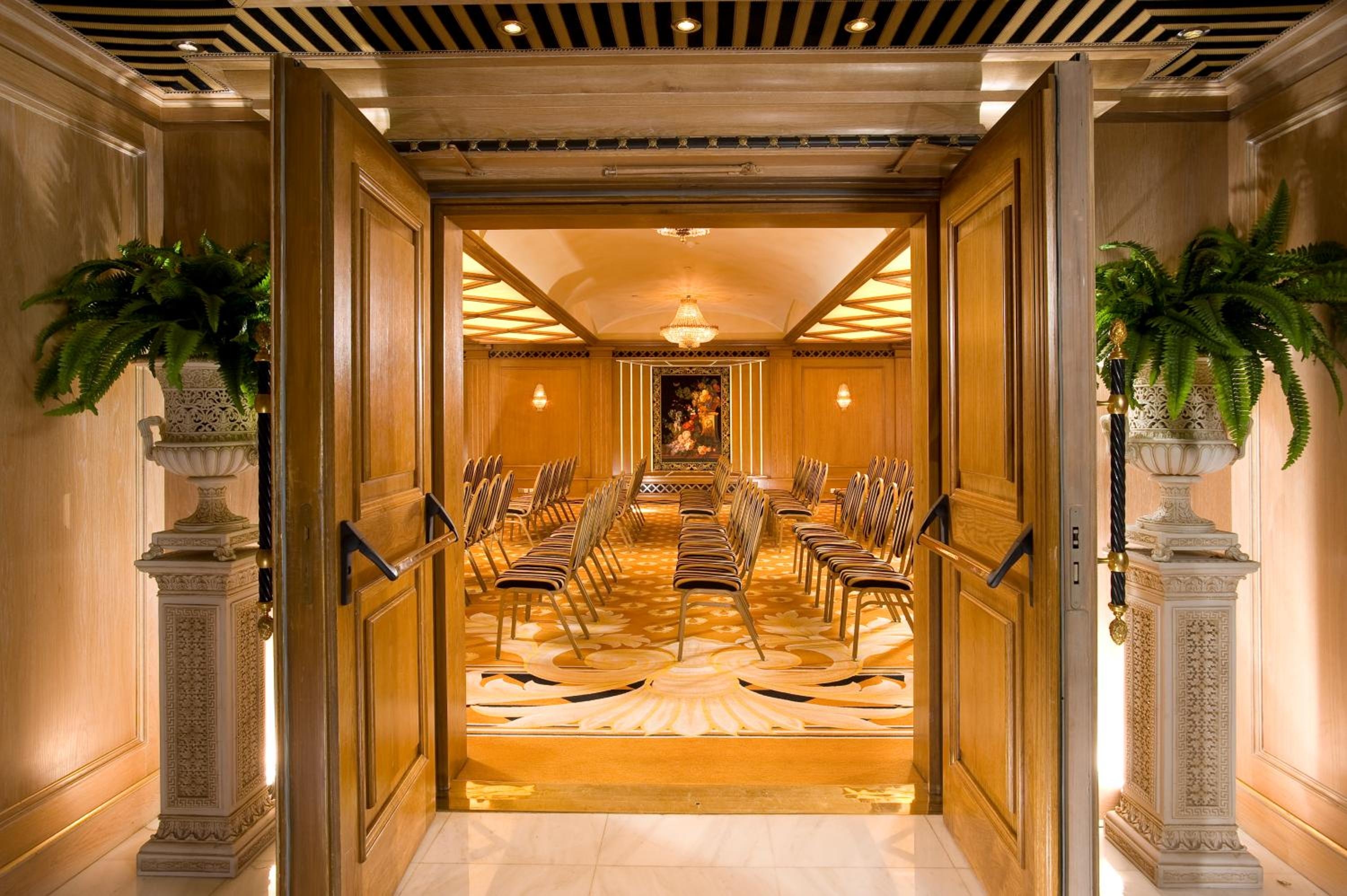 Foto de Royal Olympic Hotel