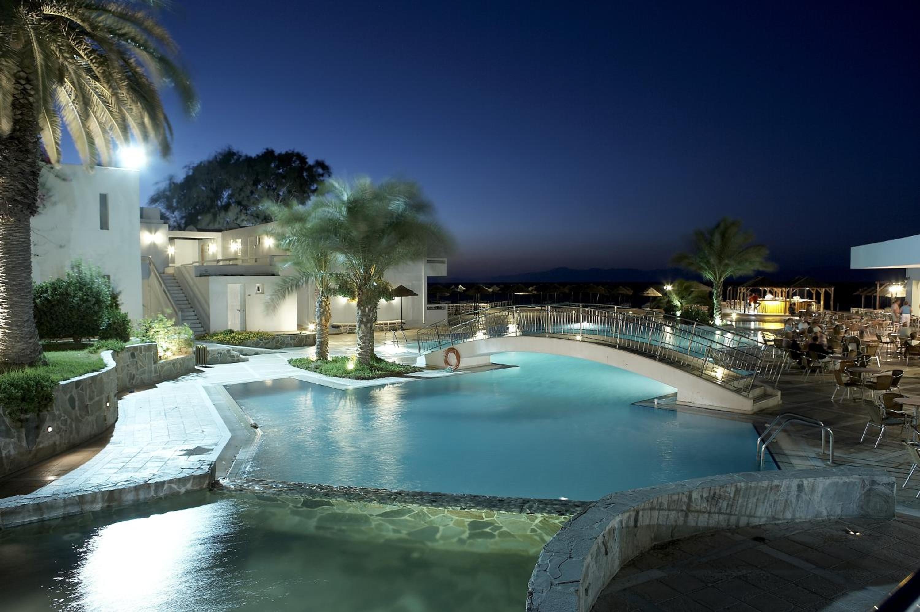 Foto de Avra Beach Resort