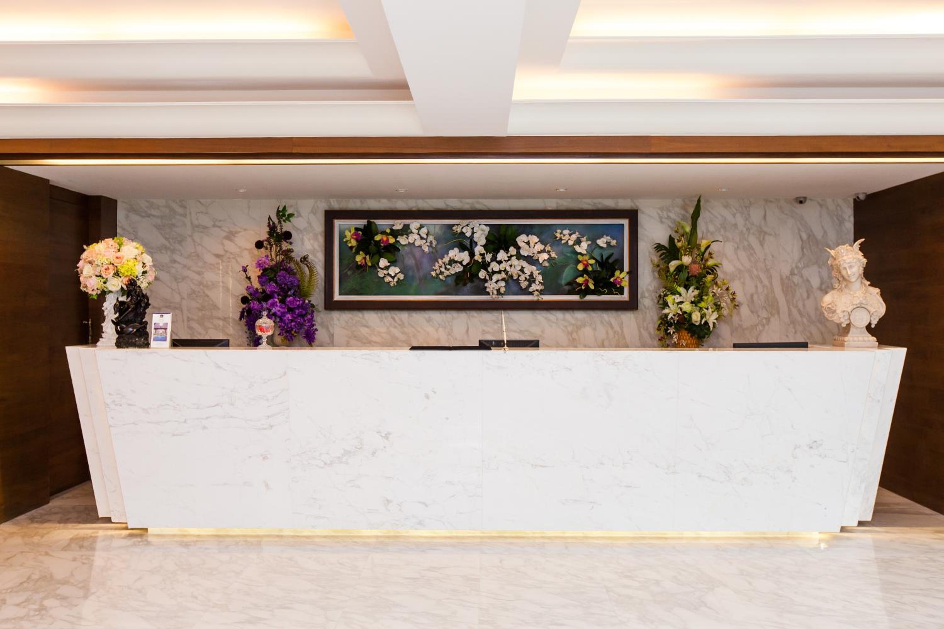 The Grand Sathorn
