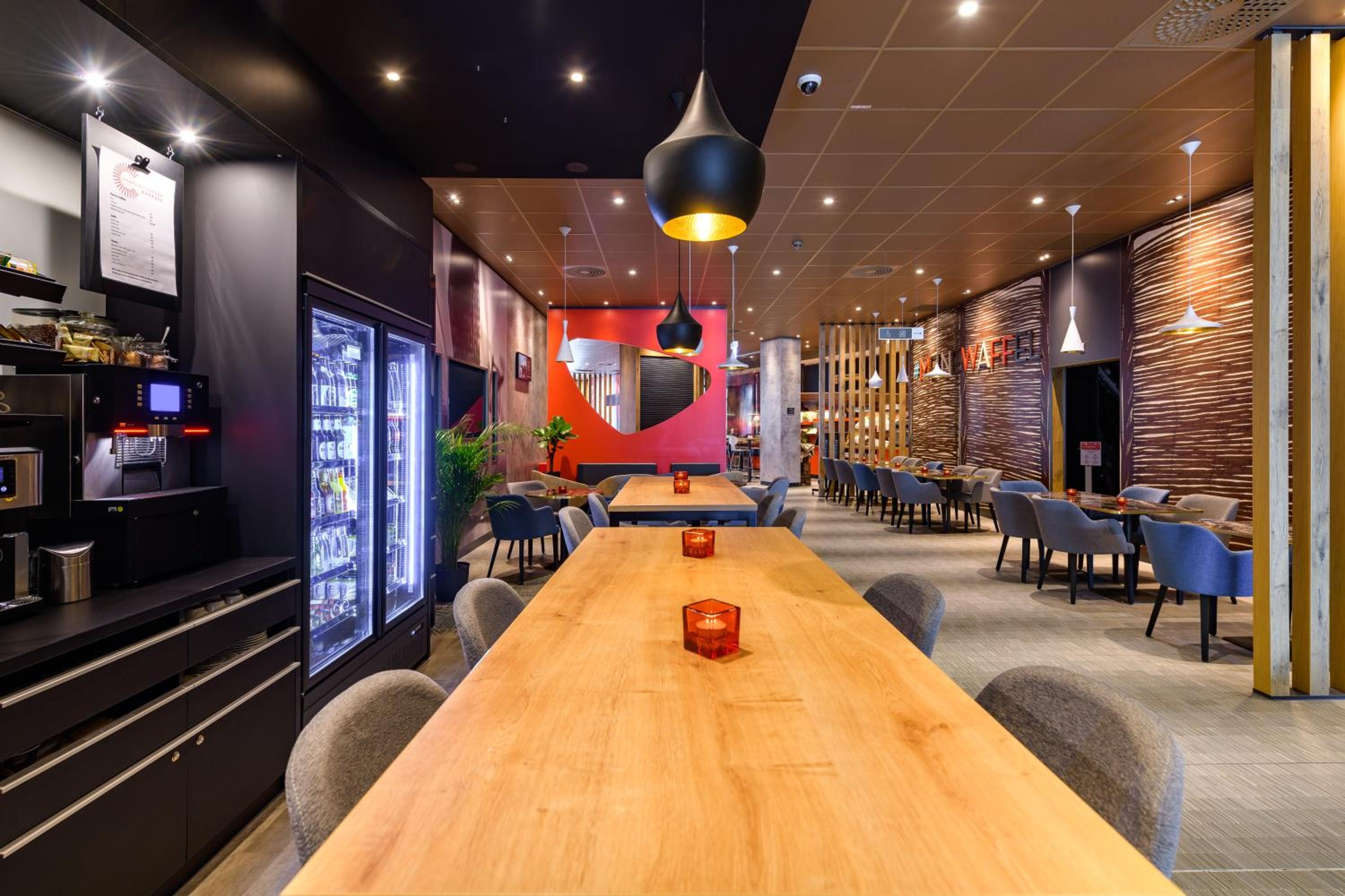 Foto de Ibis Berlin Hauptbahnhof
