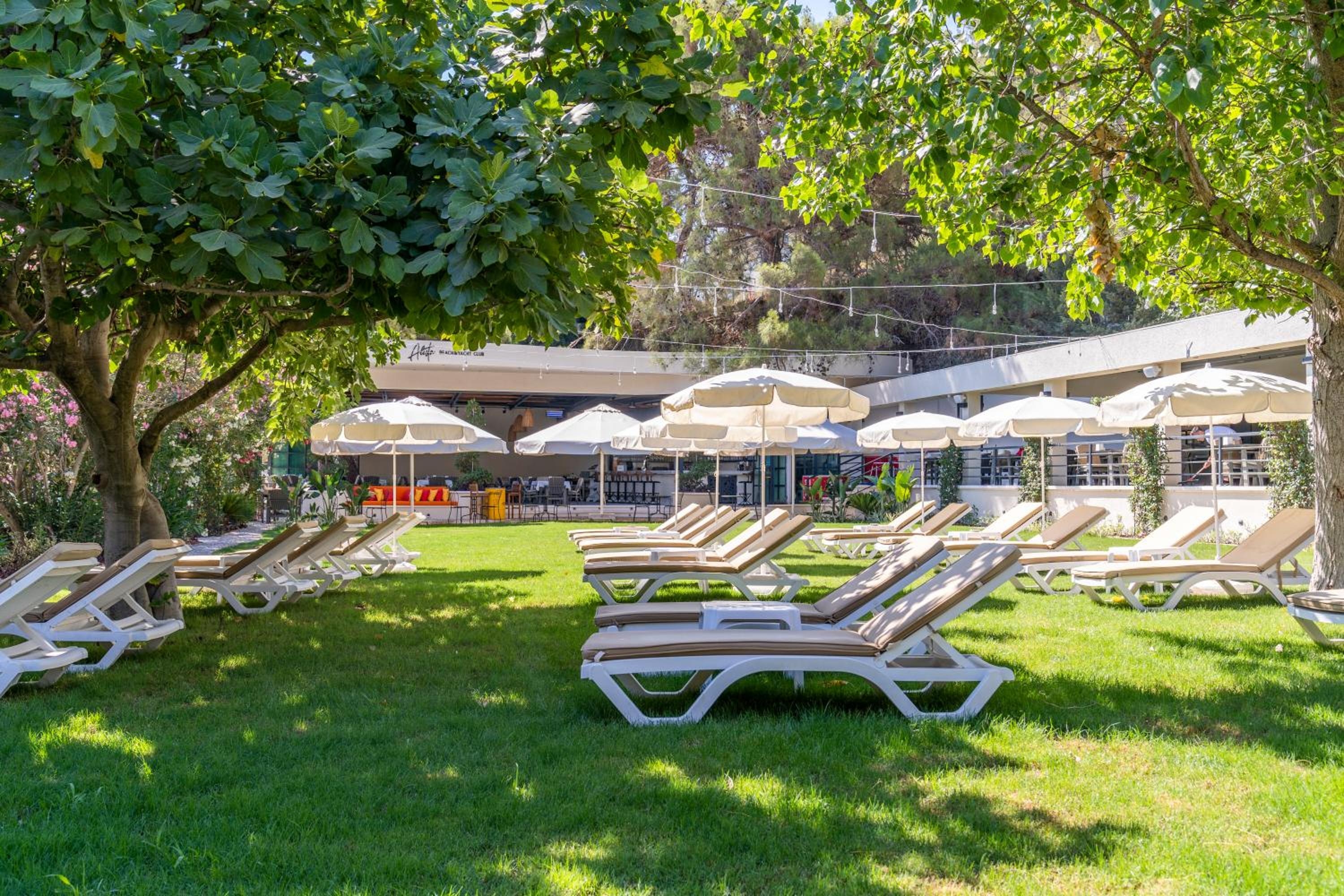 Foto de Alesta Yacht Hotel