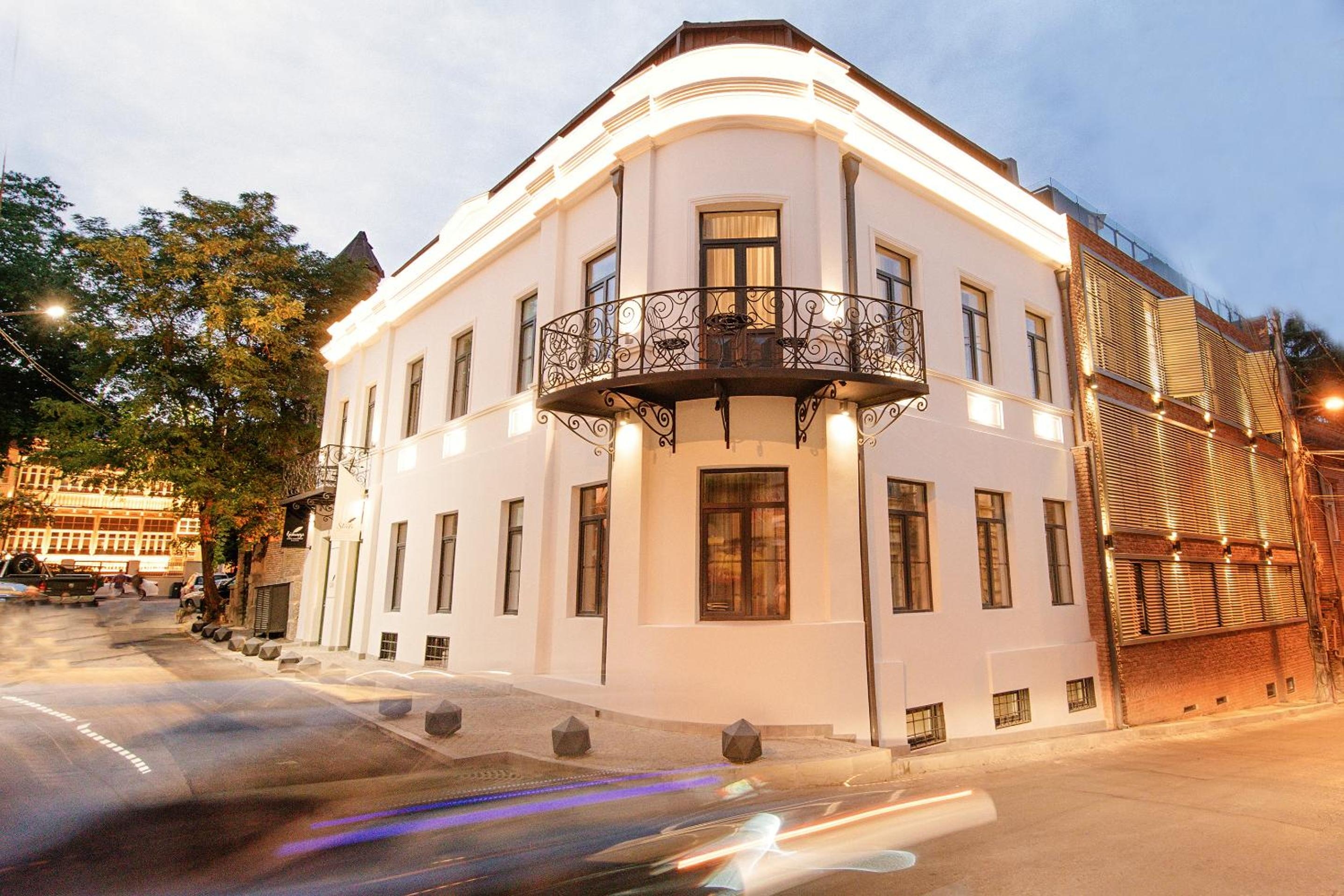 STROFI Boutique Hotel