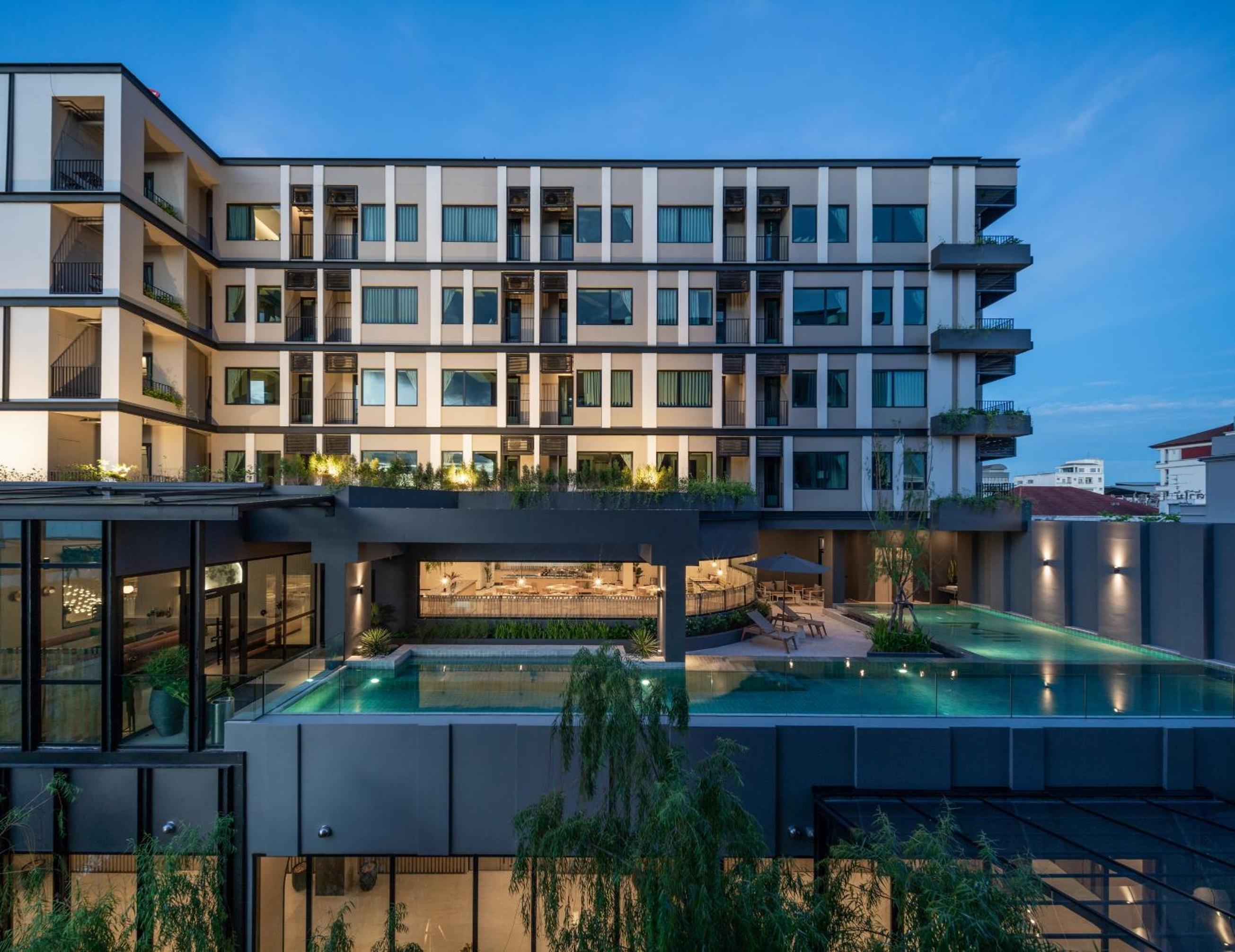 Mii Hotel Srinakarin - Sukhumvit