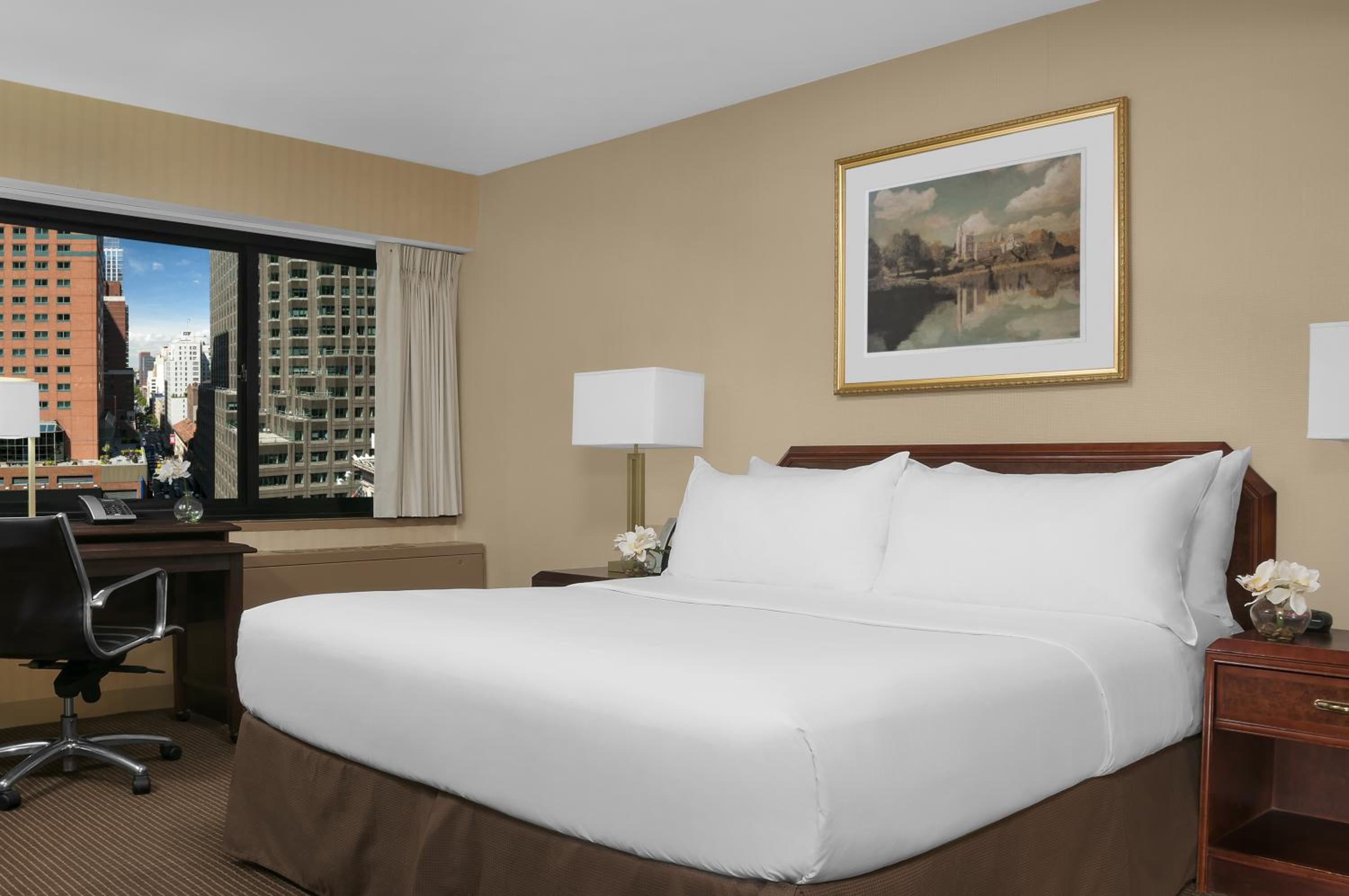 Foto de The Manhattan at Times Square Hotel