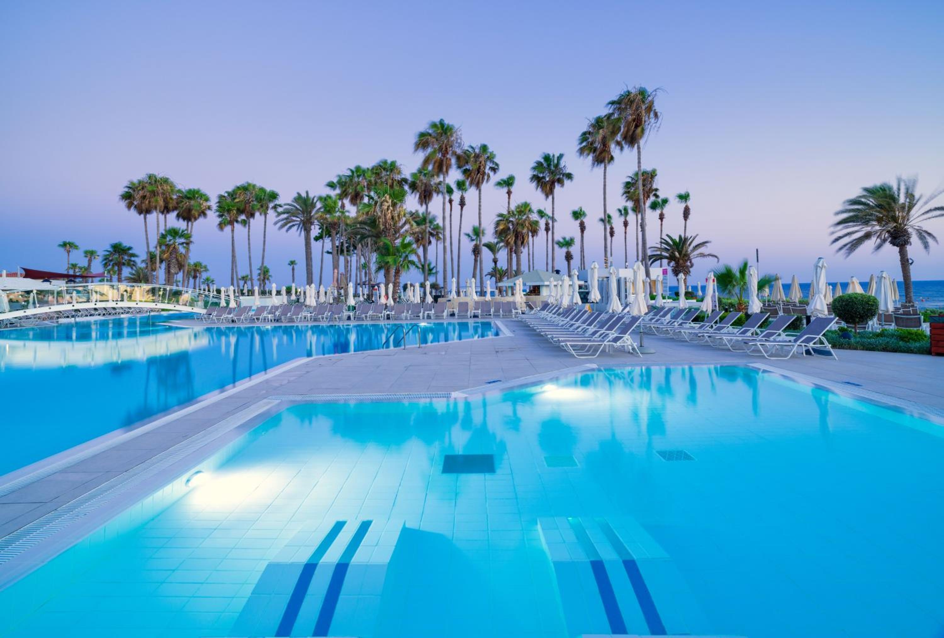 Foto de Leonardo Plaza Cypria Maris Beach Hotel & Spa